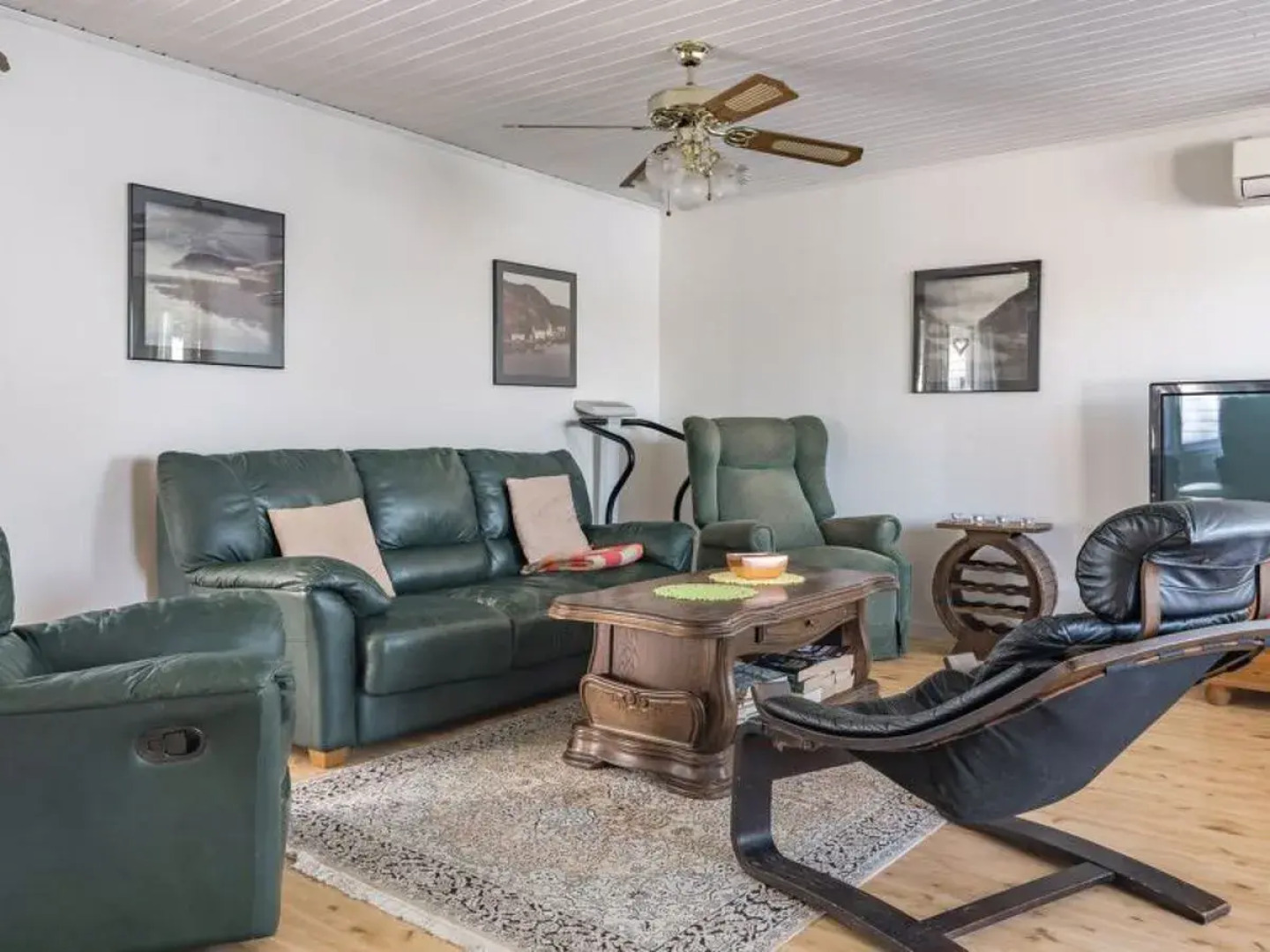 Holiday Home Uskeboda (VML215)