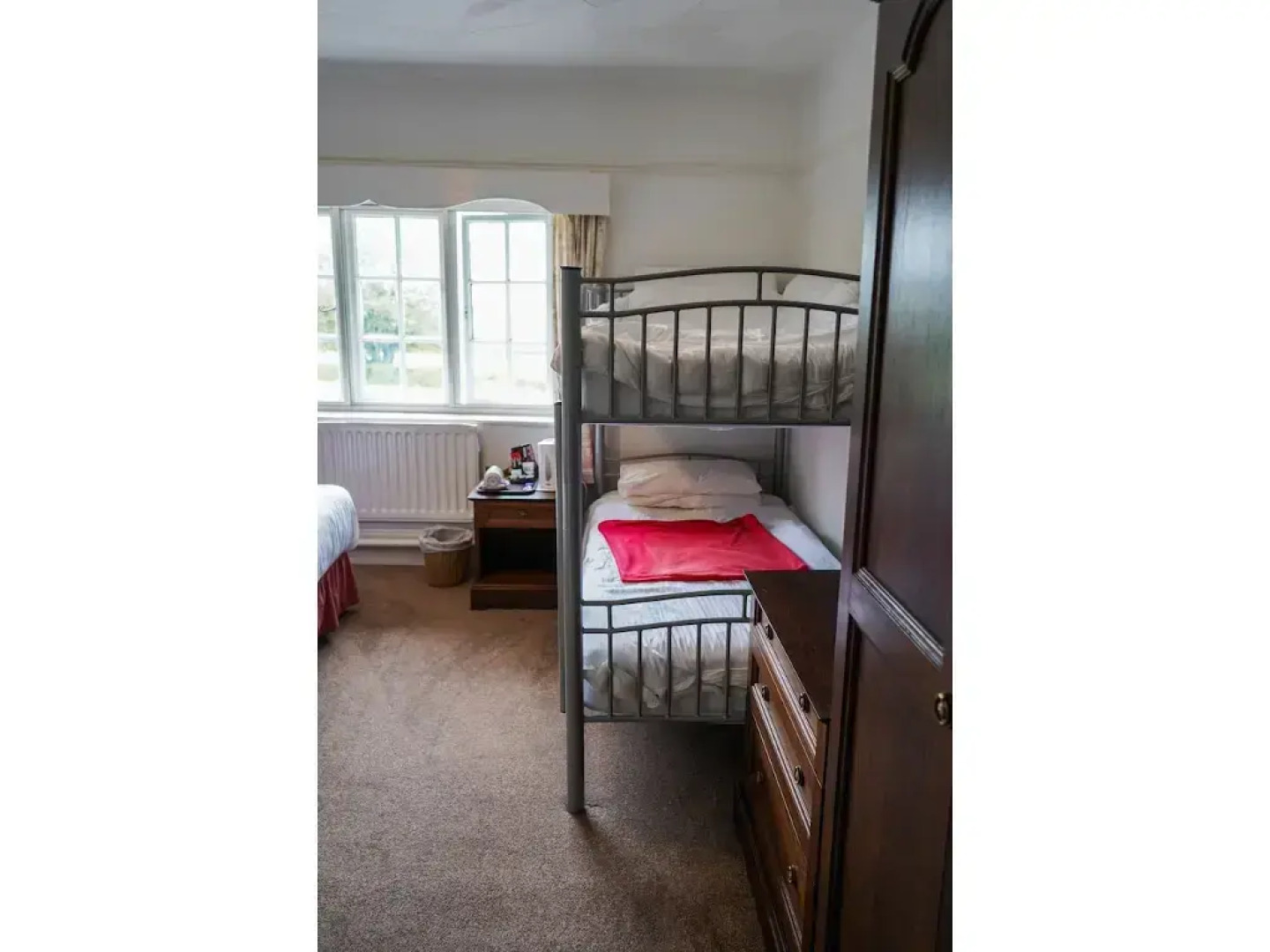 The Fox & Hounds Hotel