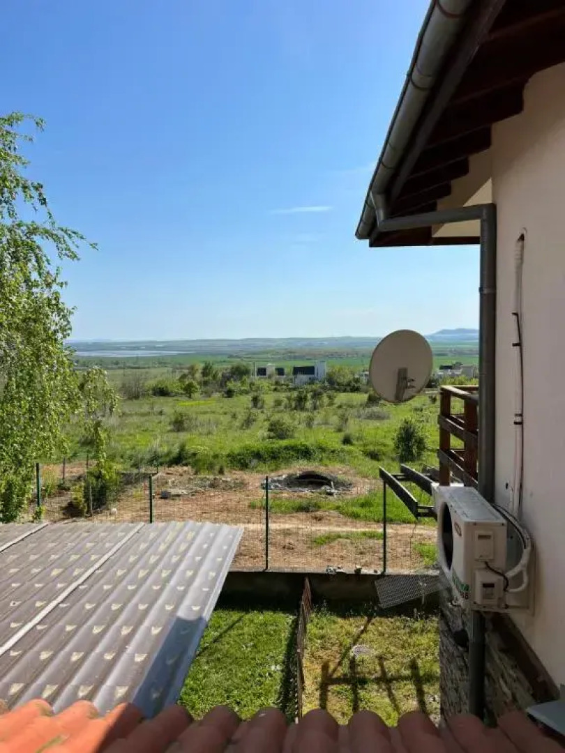 Сдам 2х комнатную квартиру в Кошарице