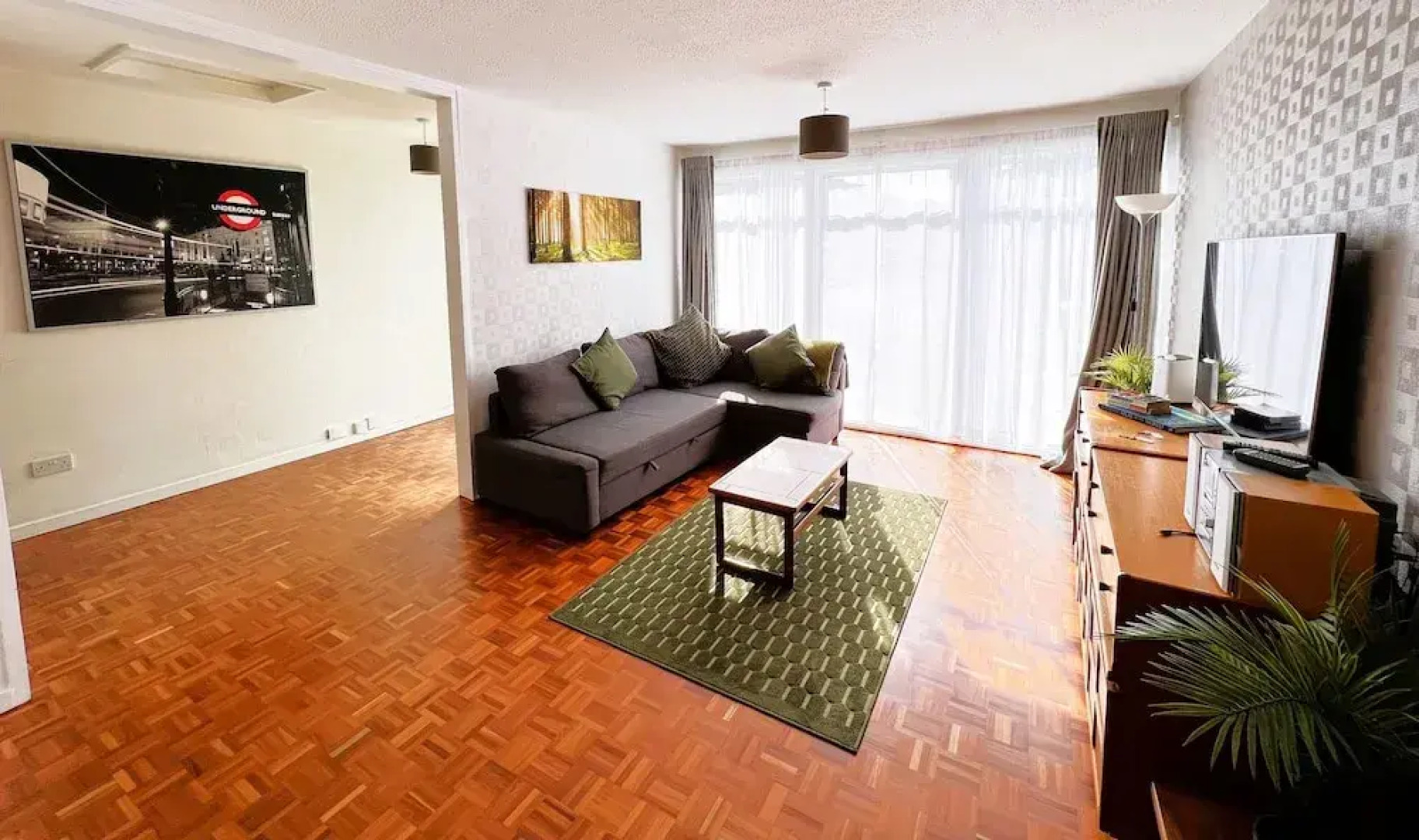 Spacious Family Bungalow With Garden For Up To 7