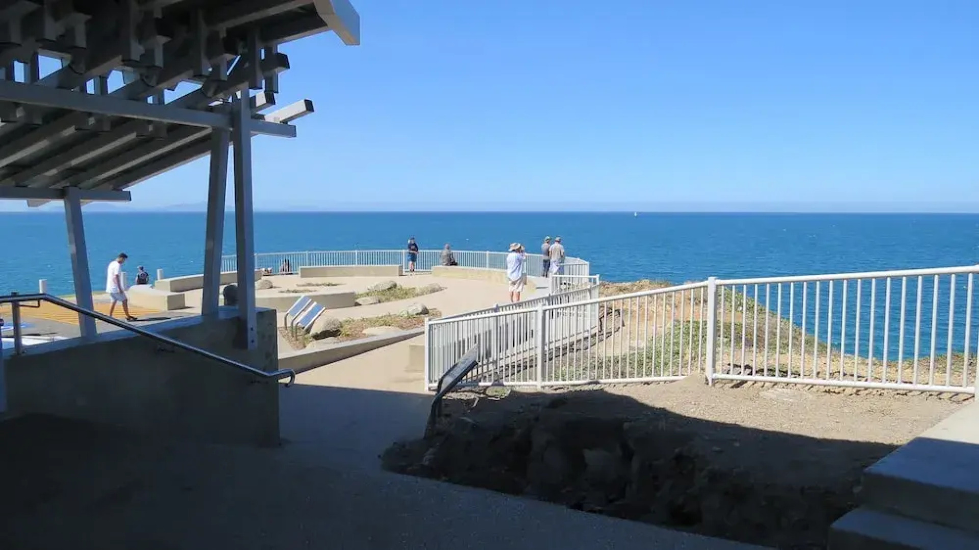 The Shores Holiday Apartments