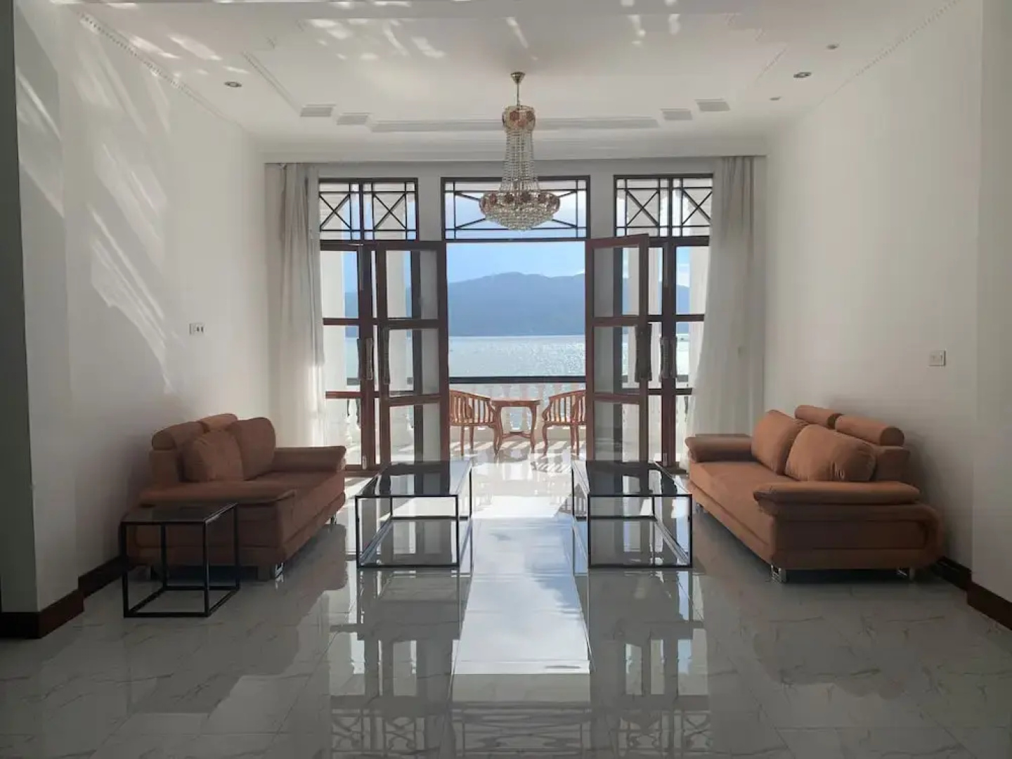 Toba Retreat Mansion And Villas