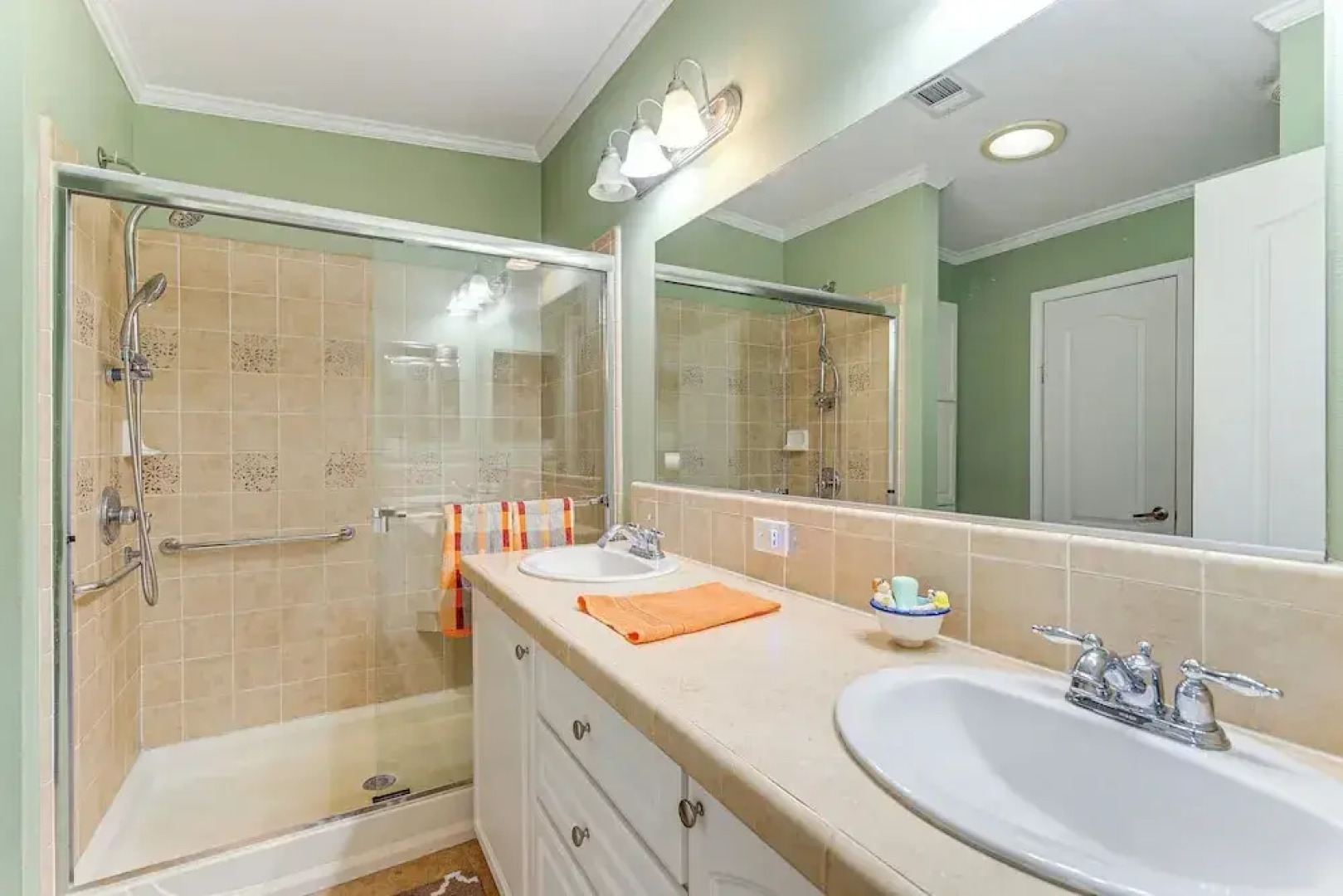 Swim, Golf & Relax: Family Gem in North Fort Myers