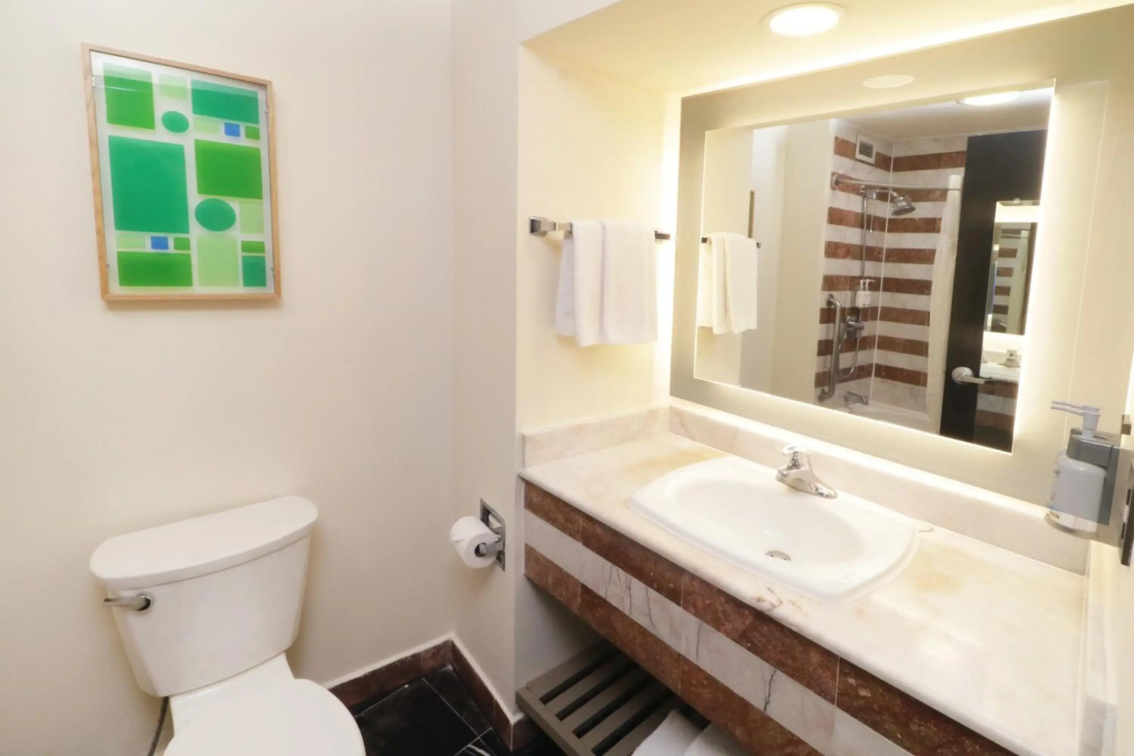 Holiday Inn Monterrey - Parque Fundidora by IHG