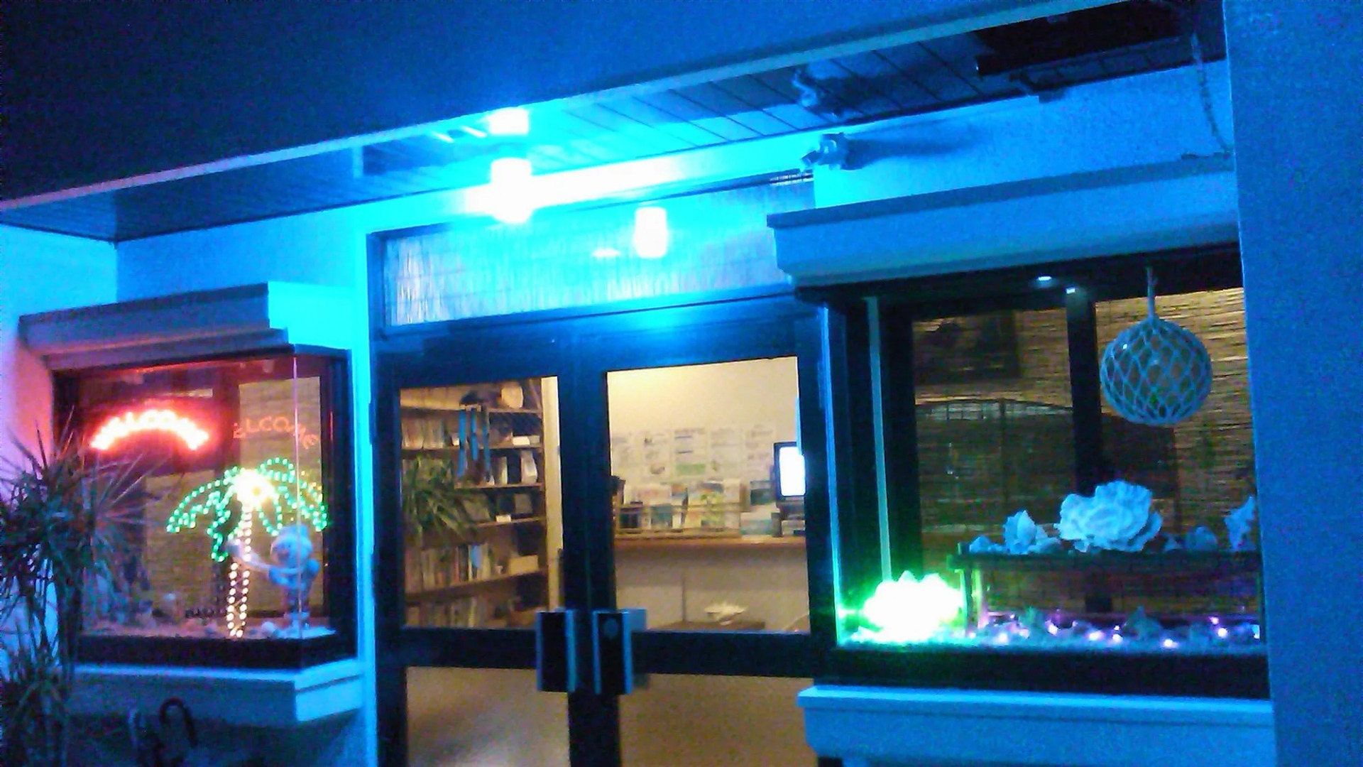 Shiraho Friends House