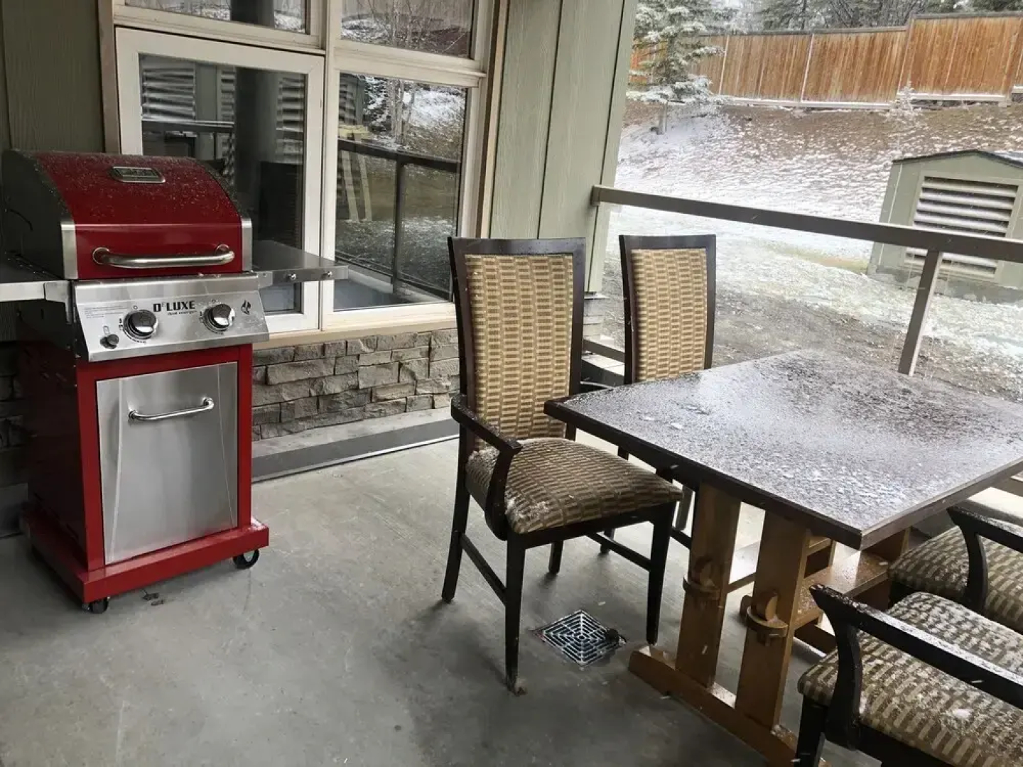 One Bedroom Suite with BBQ & huge Patio