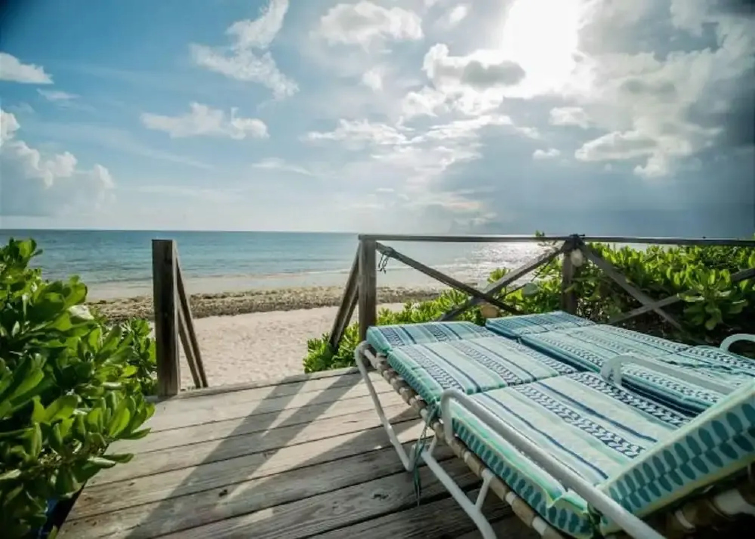 Palmetto Sunrise by Eleuthera Vacation Rentals