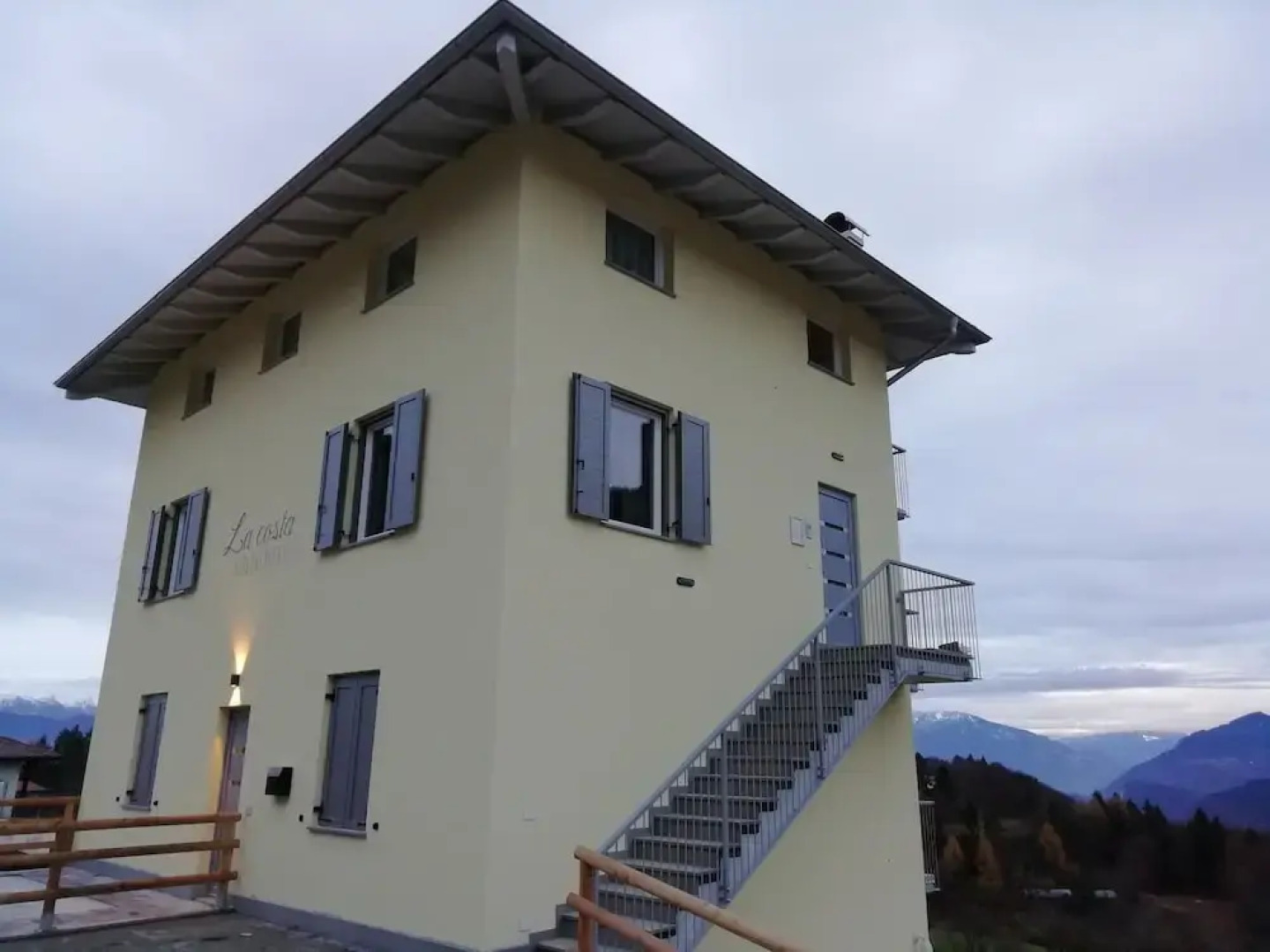 La Costa Bed & Breakfast