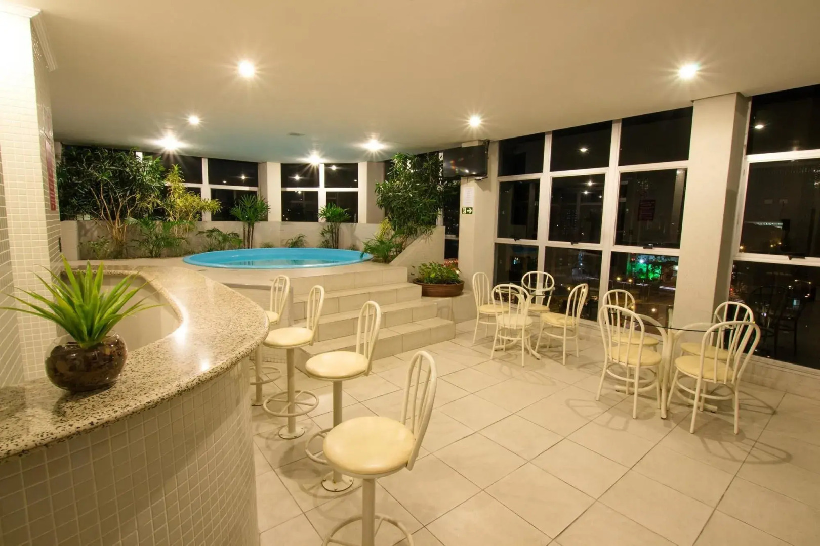 SJ Royal - San Juan Curitiba