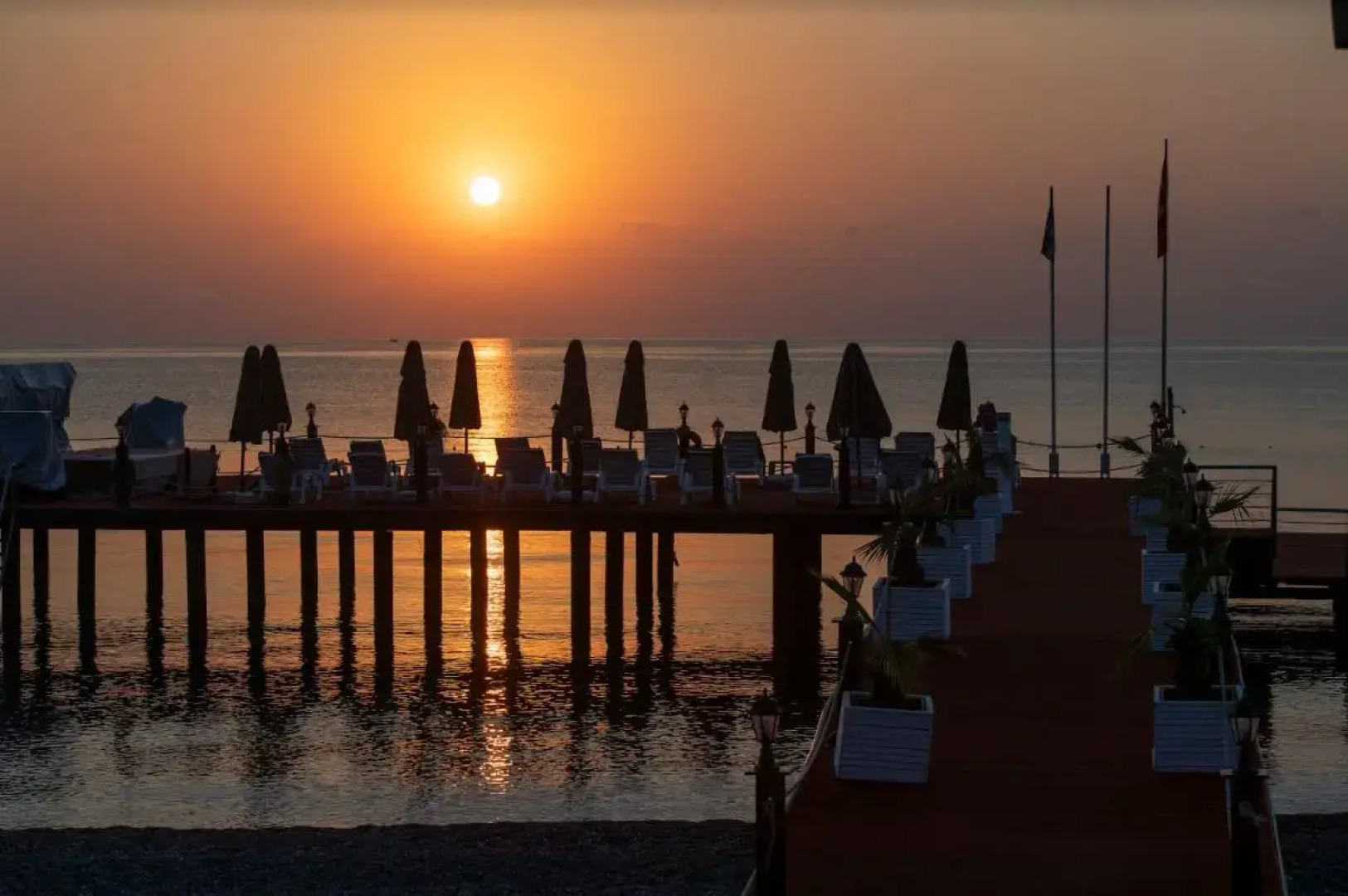 Gravel Hotels Select