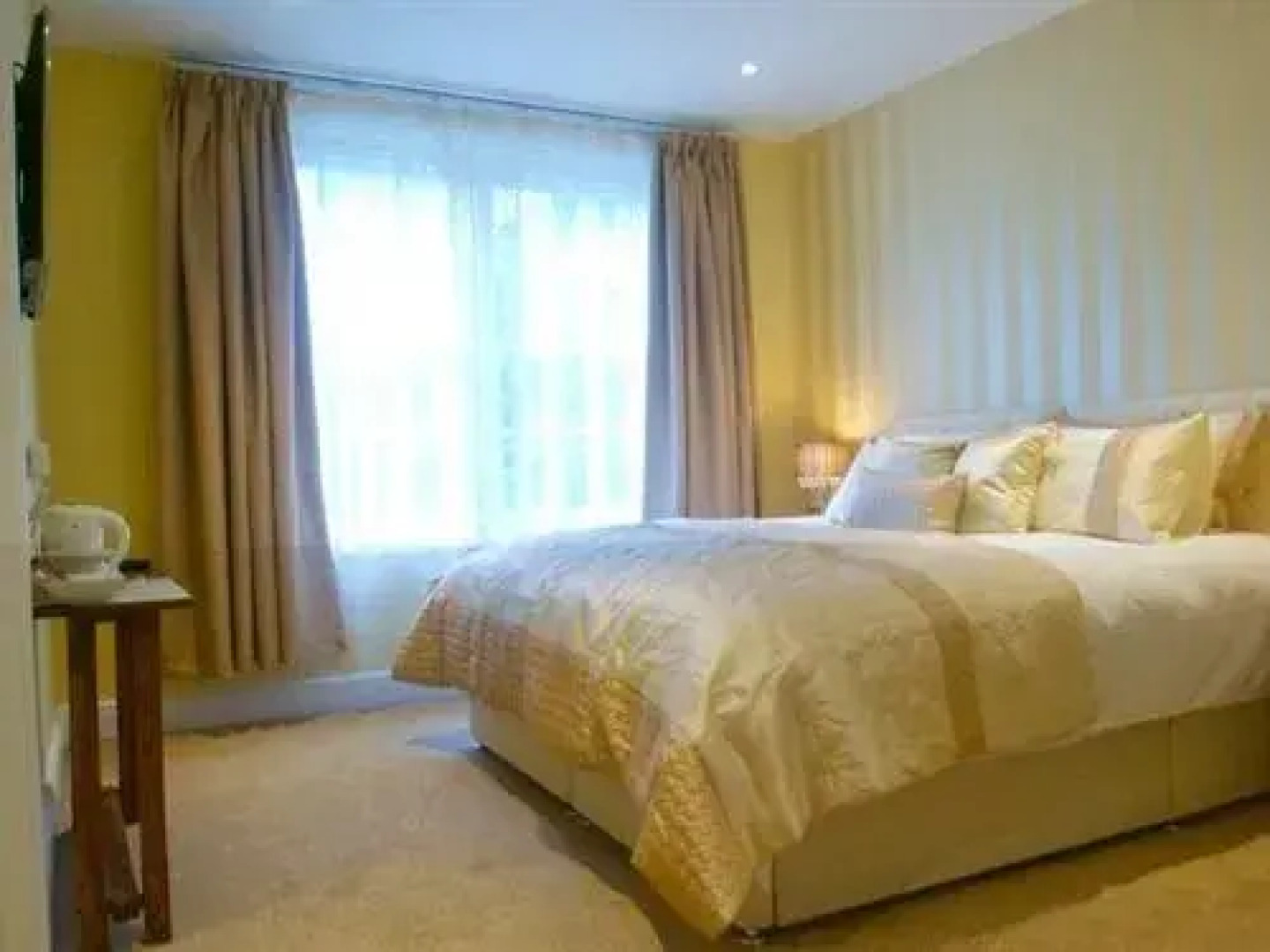 The Crown at Broad Hinton