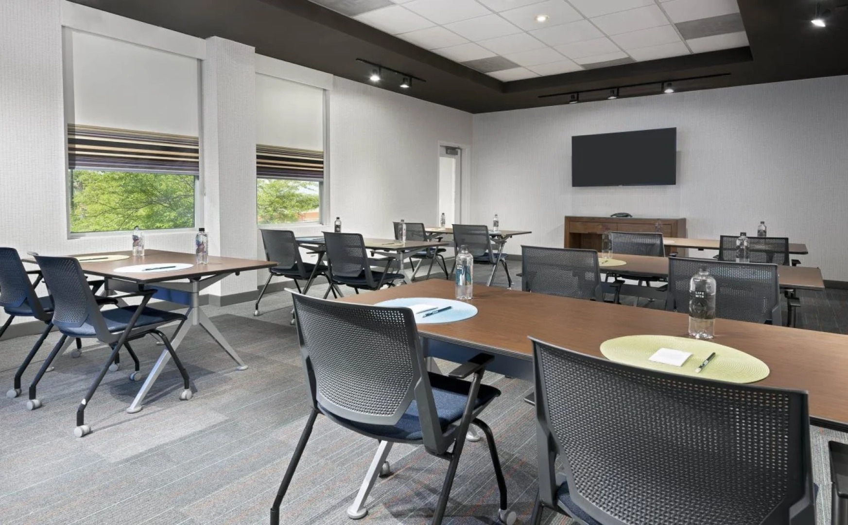 Aloft Jacksonville Airport