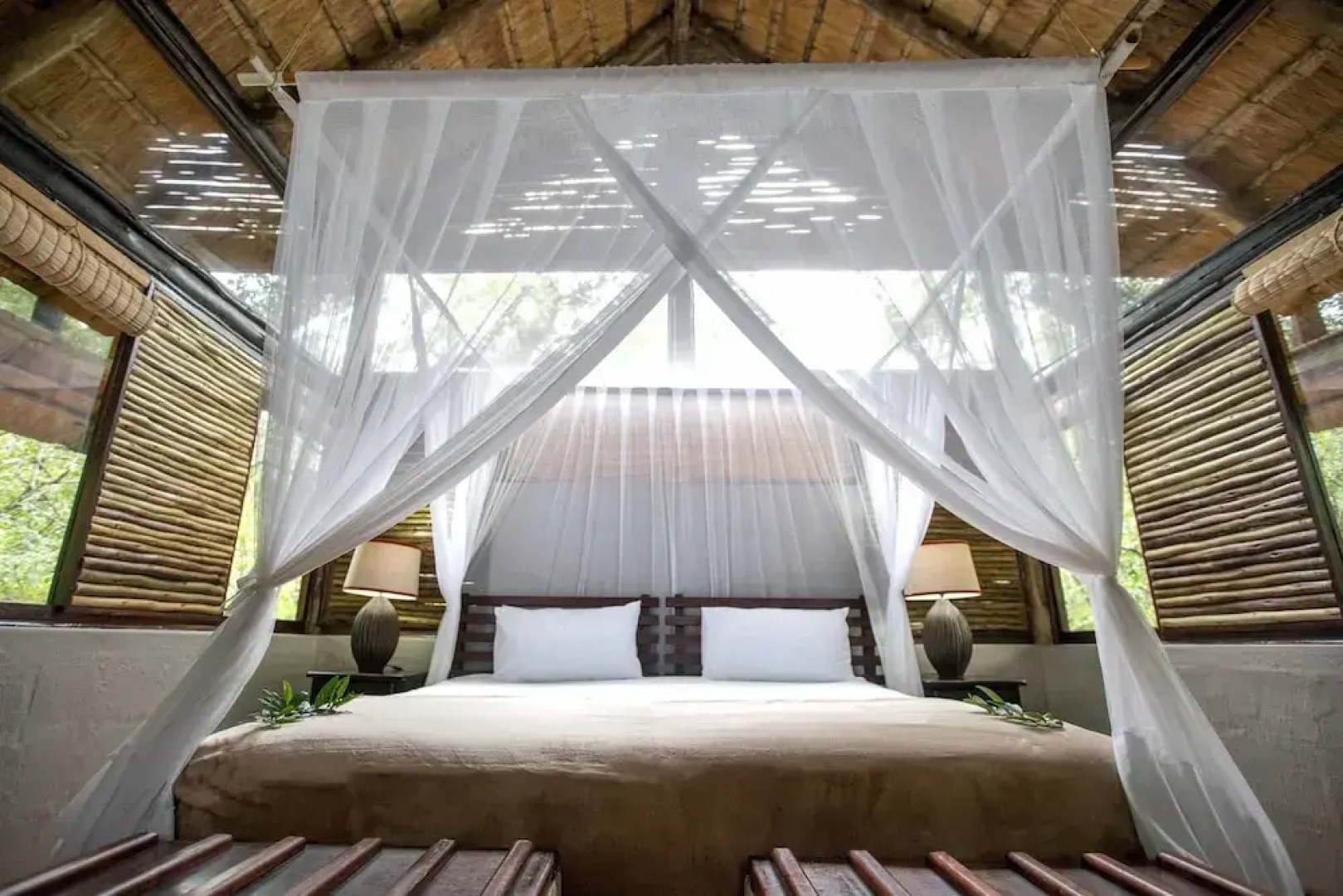 Royal Thonga Safari Lodge