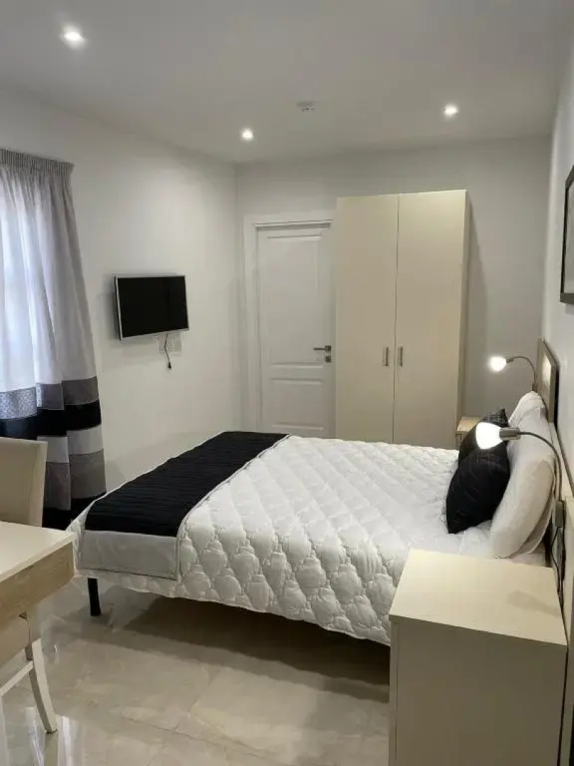 La Reggia Seaview Guesthouse
