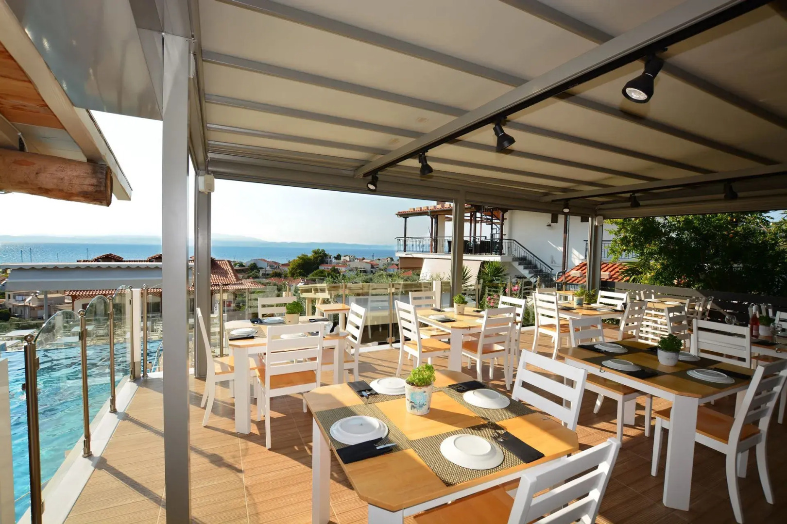 Anny Residences & Suites