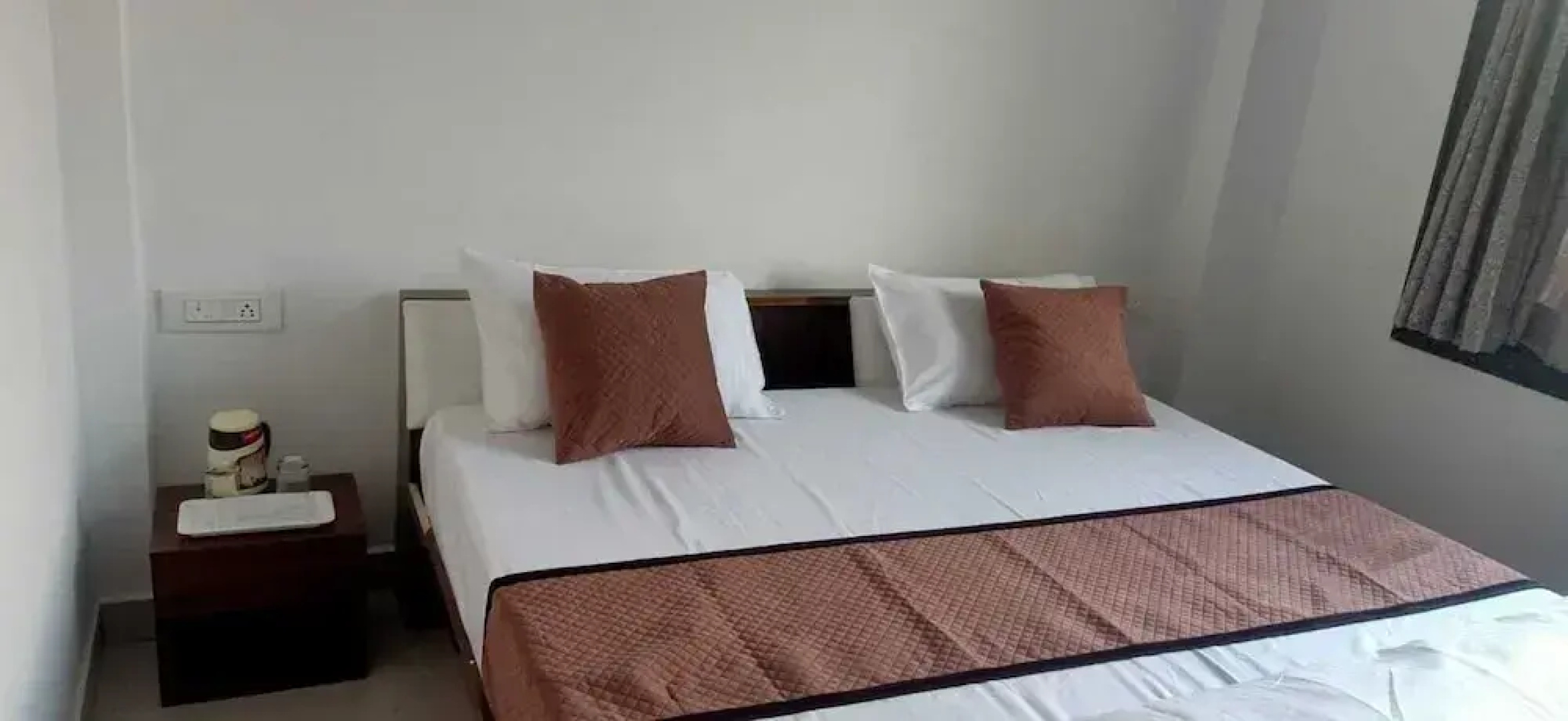 Brajdham Hotel Barsana