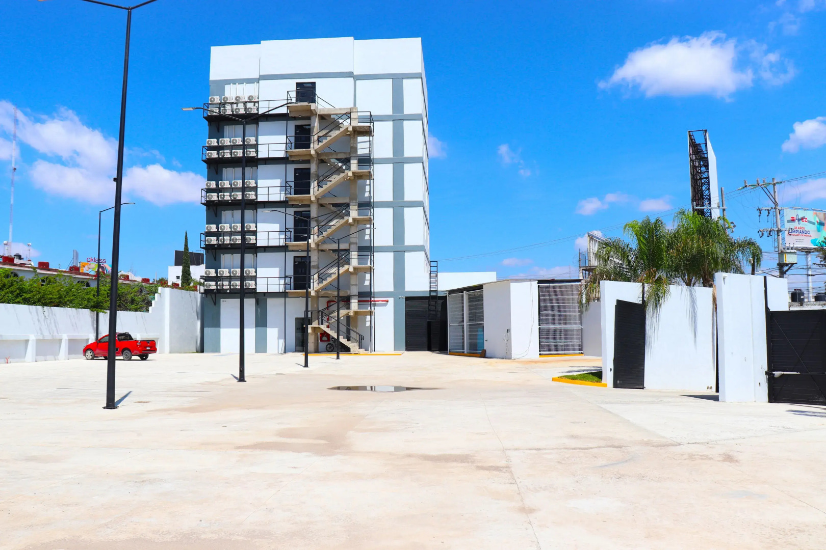 Hotel Bugari Aeropuerto Guadalajara