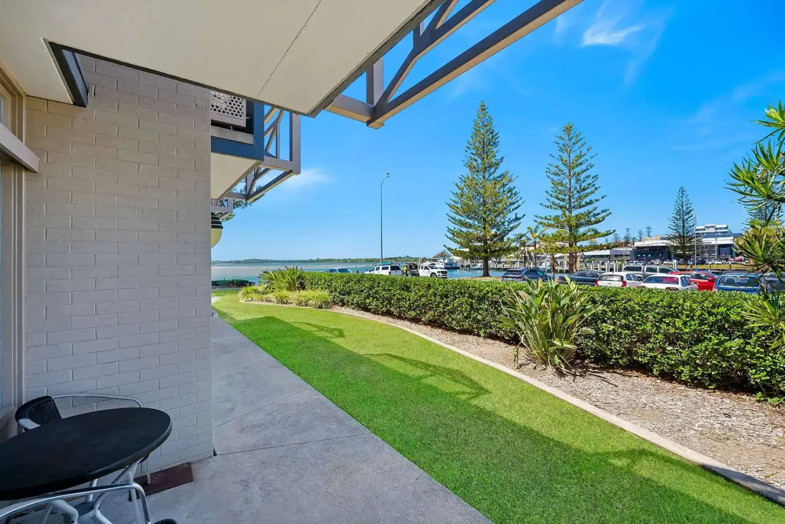 Comfort Resort Waters Edge