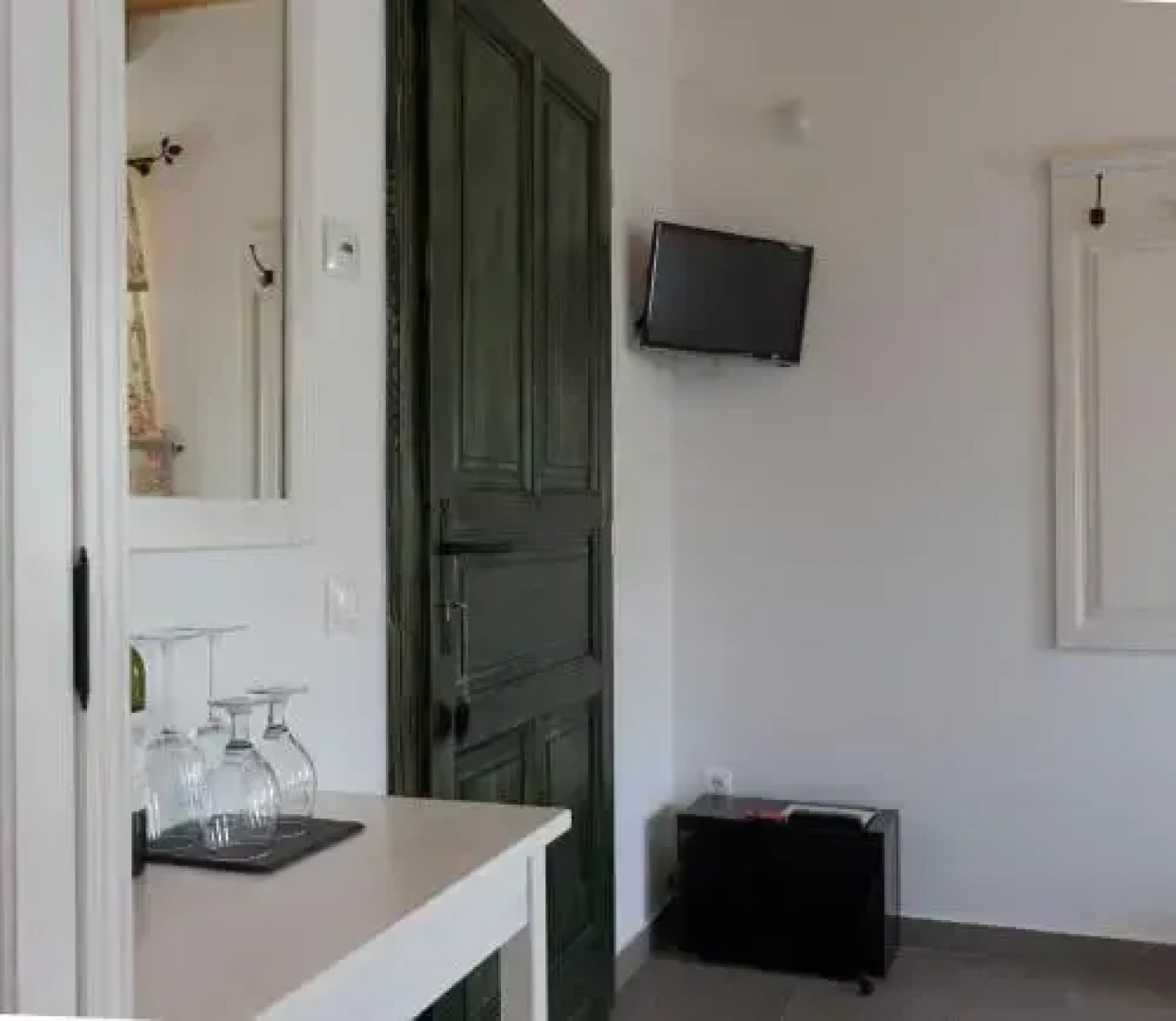 Kokeny es Fia Cottage Houses