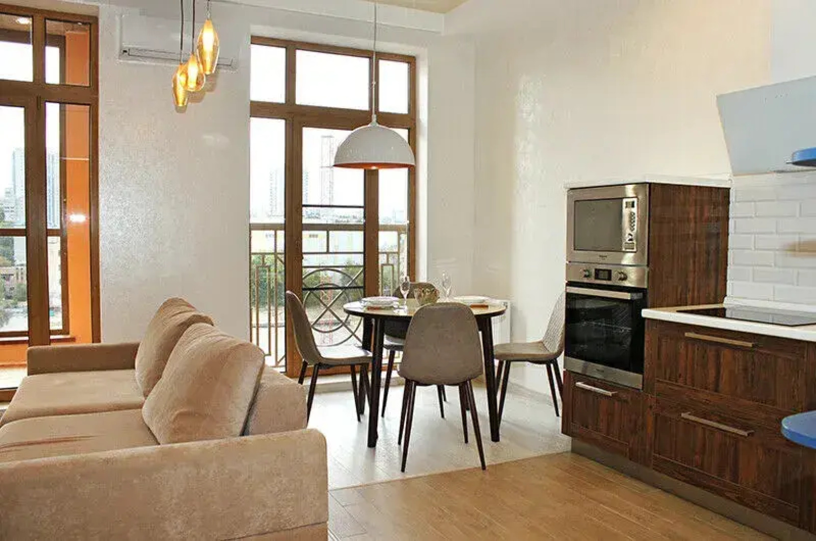 Саквояж на ул. Бакинская, д. 2, кв. 75