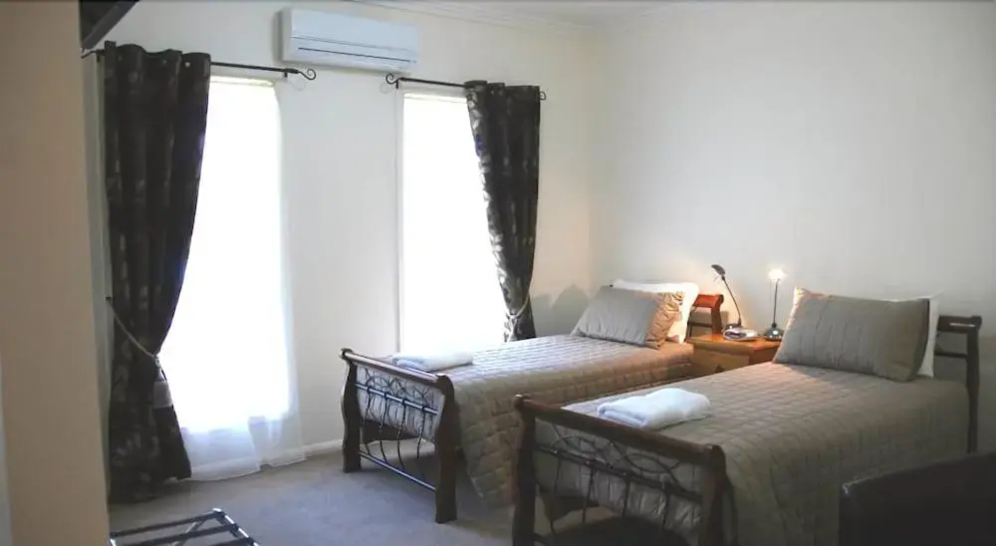 Gloucester on Avon Bed & Breakfast