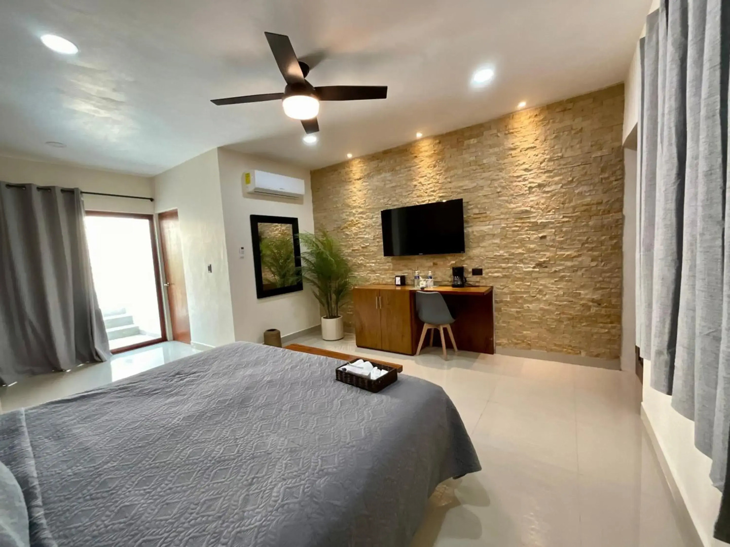 El Zaguán Colonial by GuruHotel