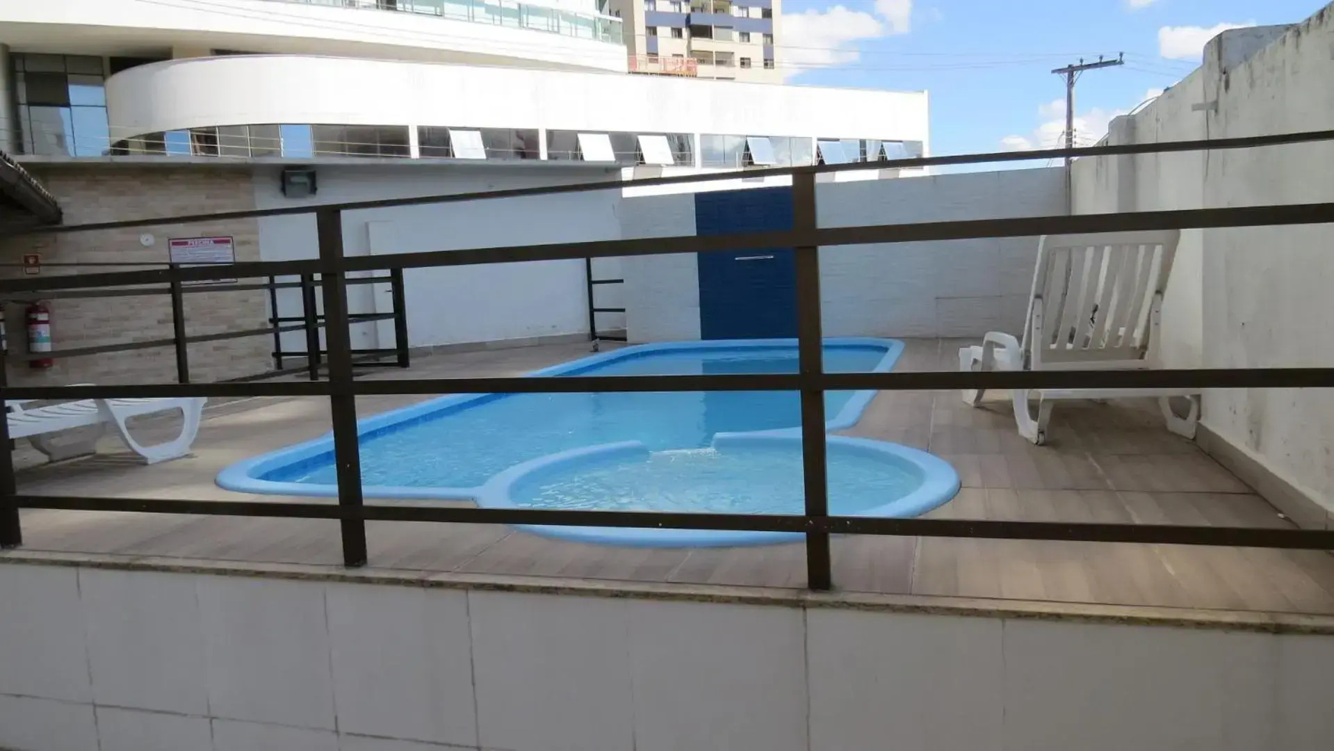 Apto 504 c/ Conforto e Praticidade em Itapuã