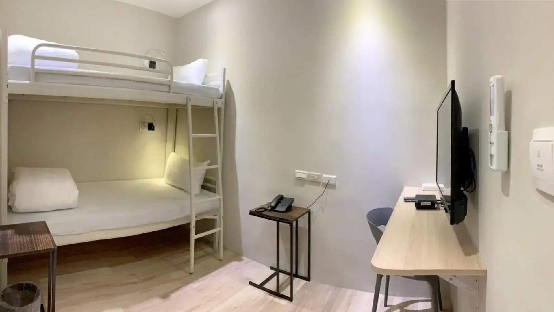 WE Hotel