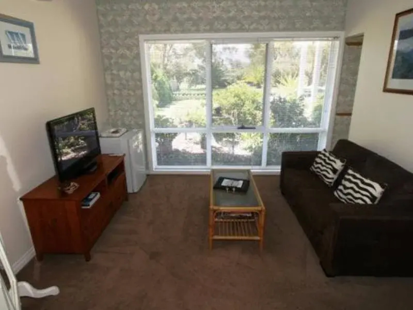 Silver Waters Bed & Breakfast