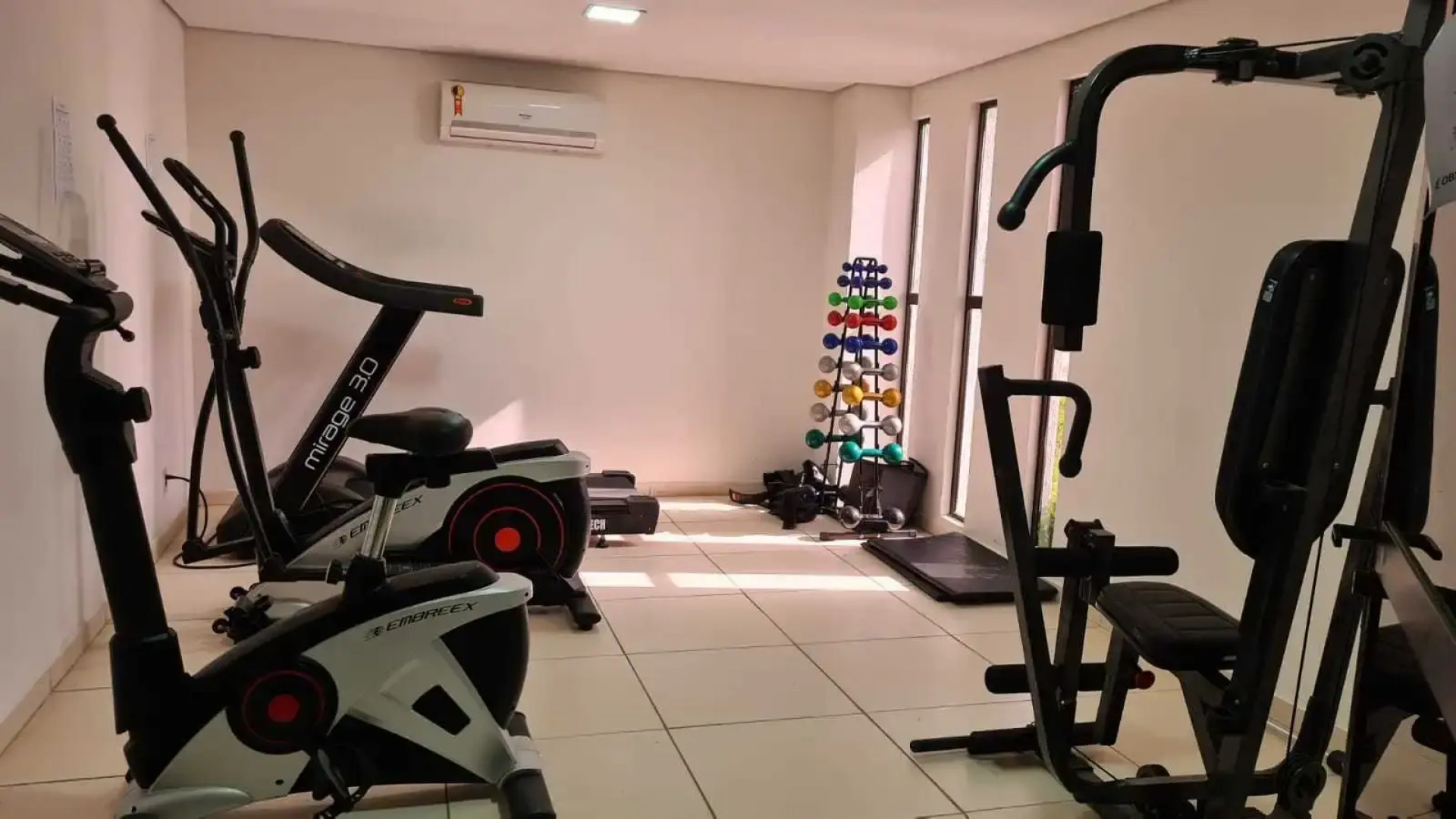 Laguna Beach Flat by AFT