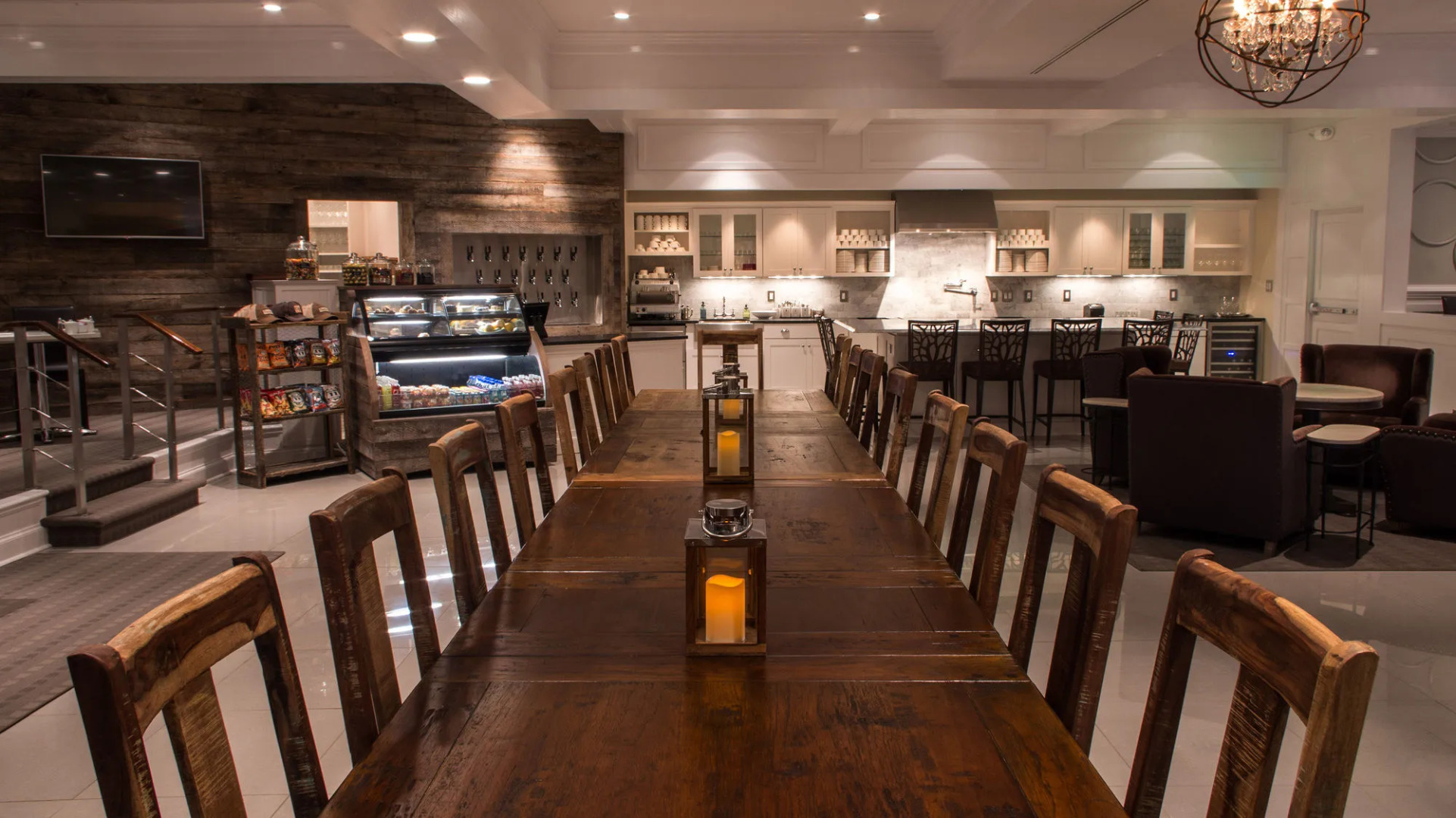 Bella Vista Hotel & Suites