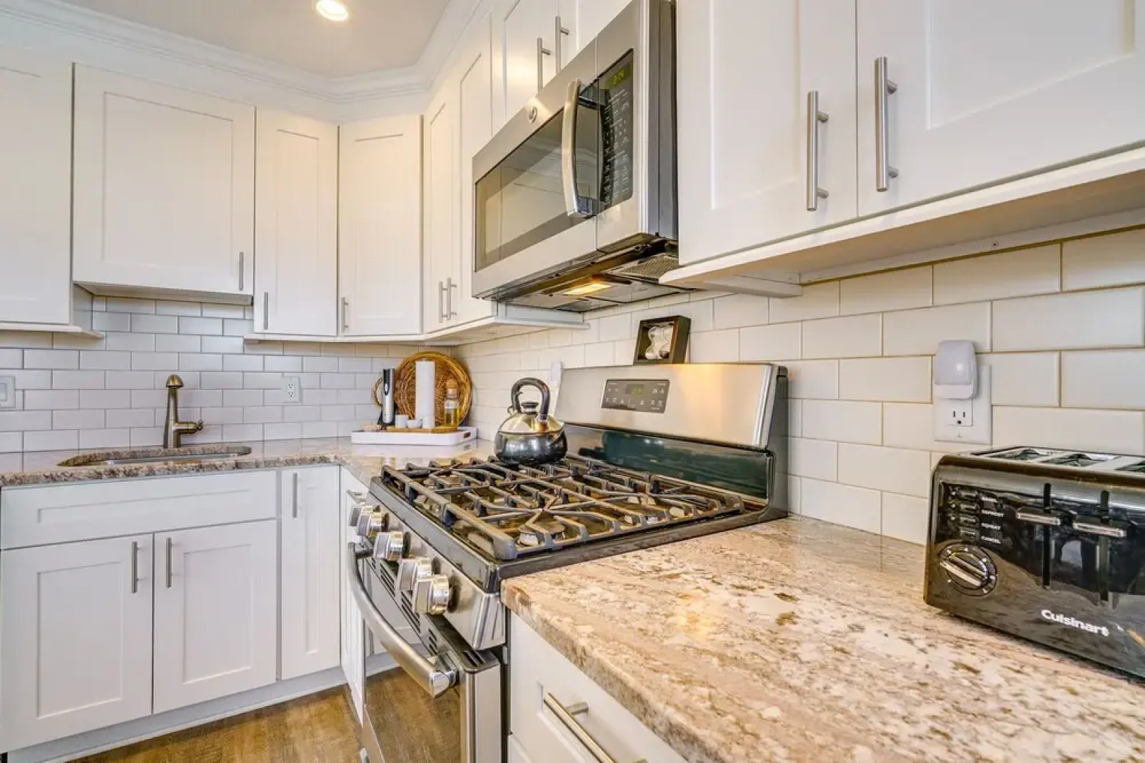 Lavallette Vacation Rental - Walk to Bay & Beach!