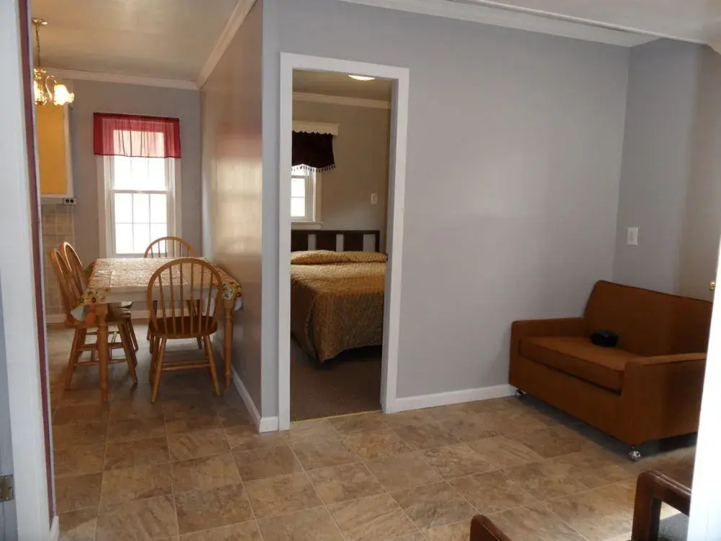 Seven Dwarfs Motel and Cabins