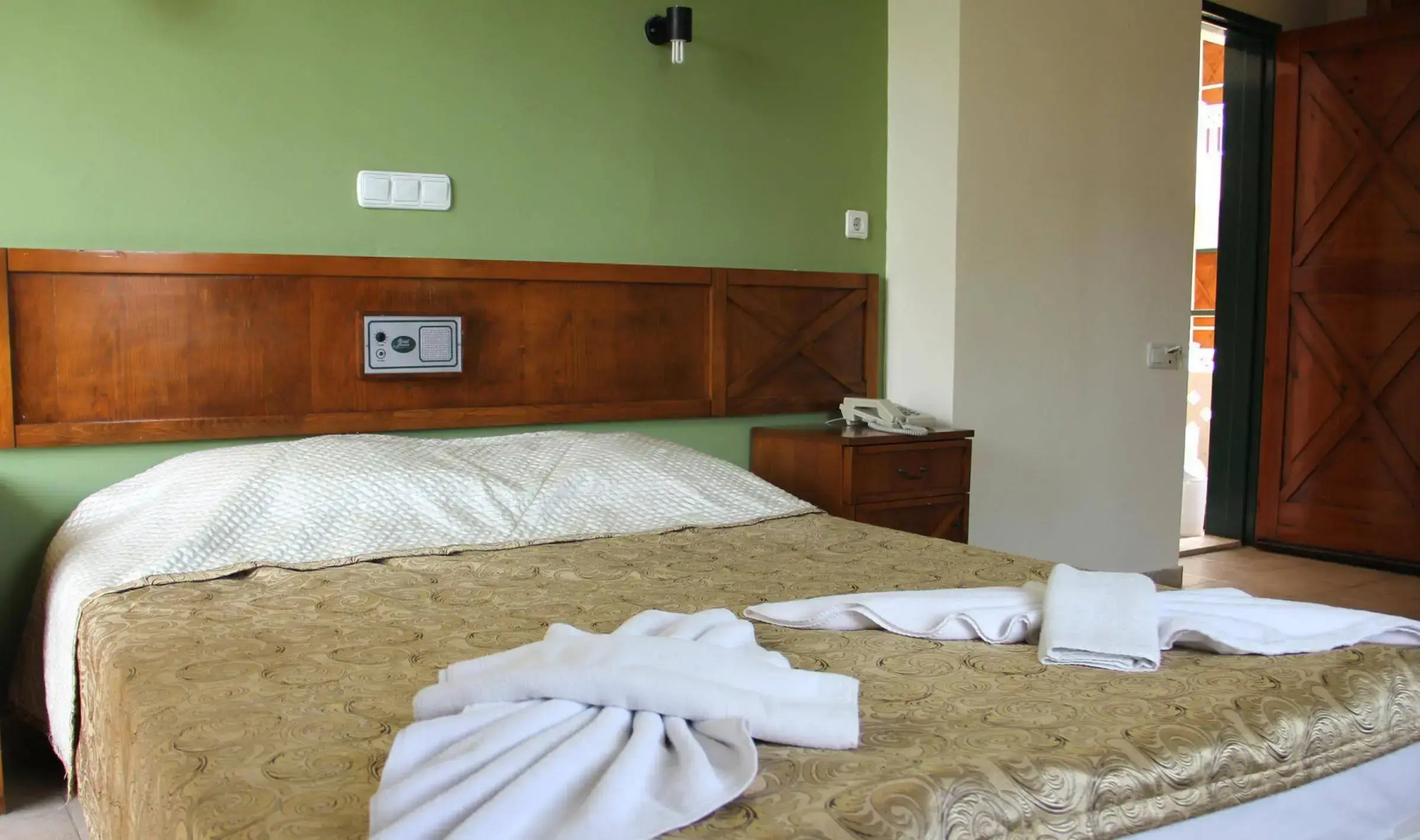 Benna Hotel