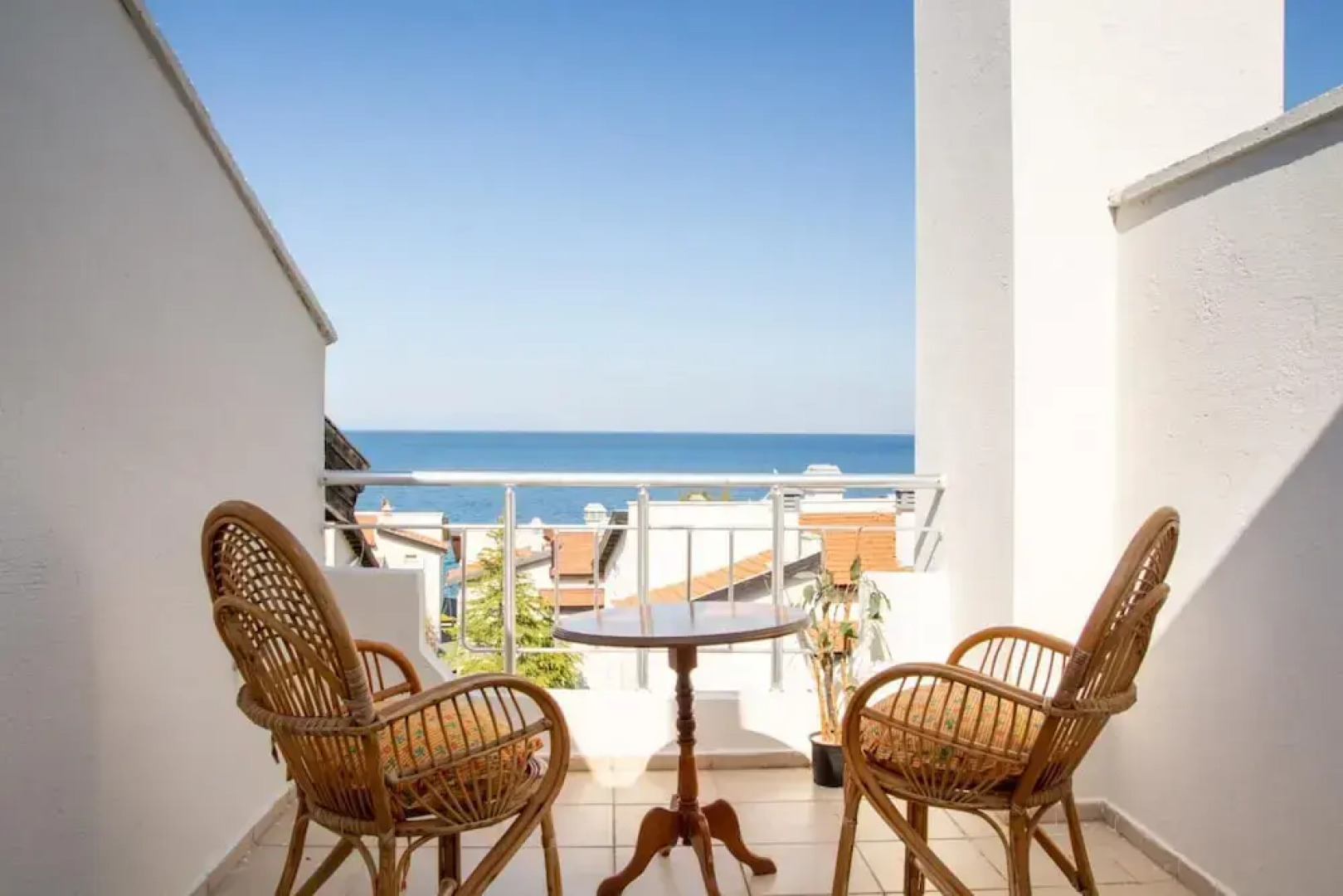 Seaside House w Amazing View in Karaburun Izmir