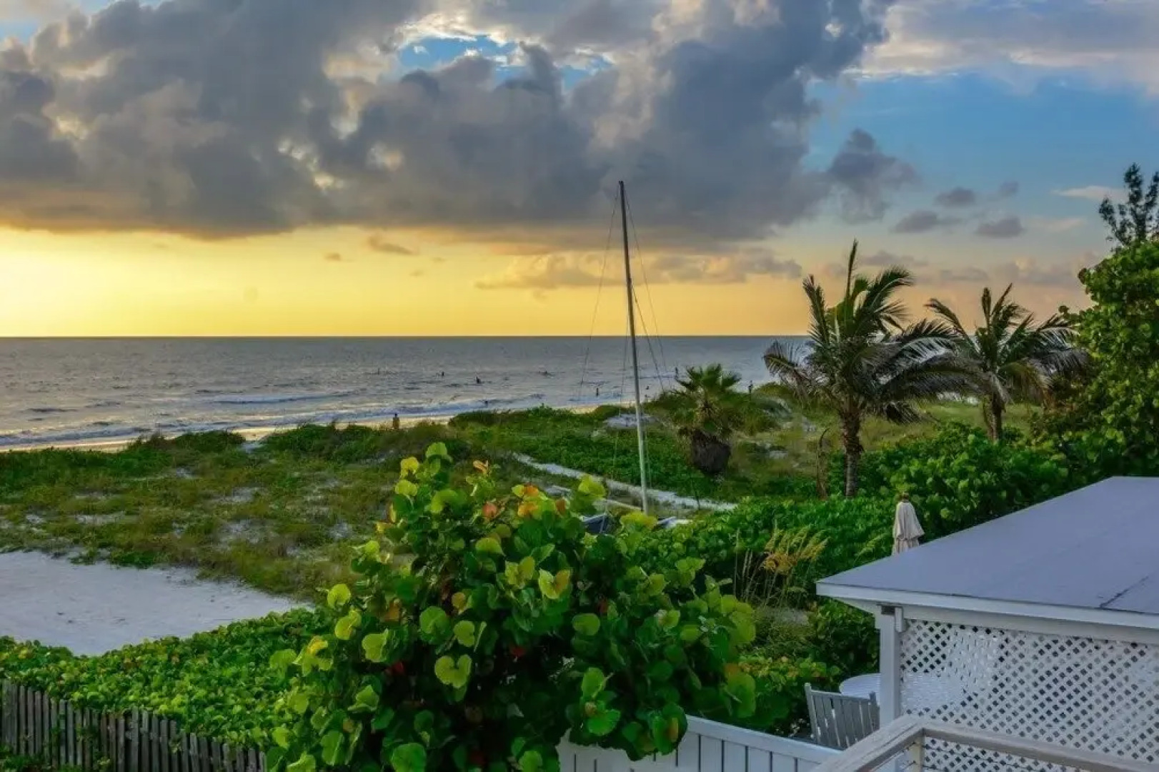 Sunshine's Hideaway by RedAwning