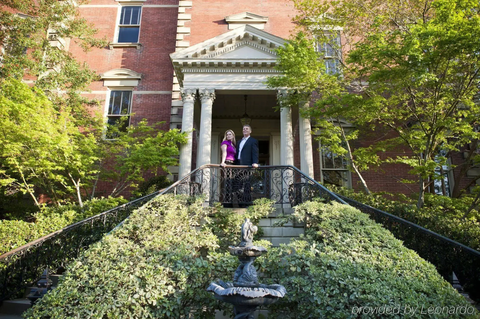 Wentworth Mansion