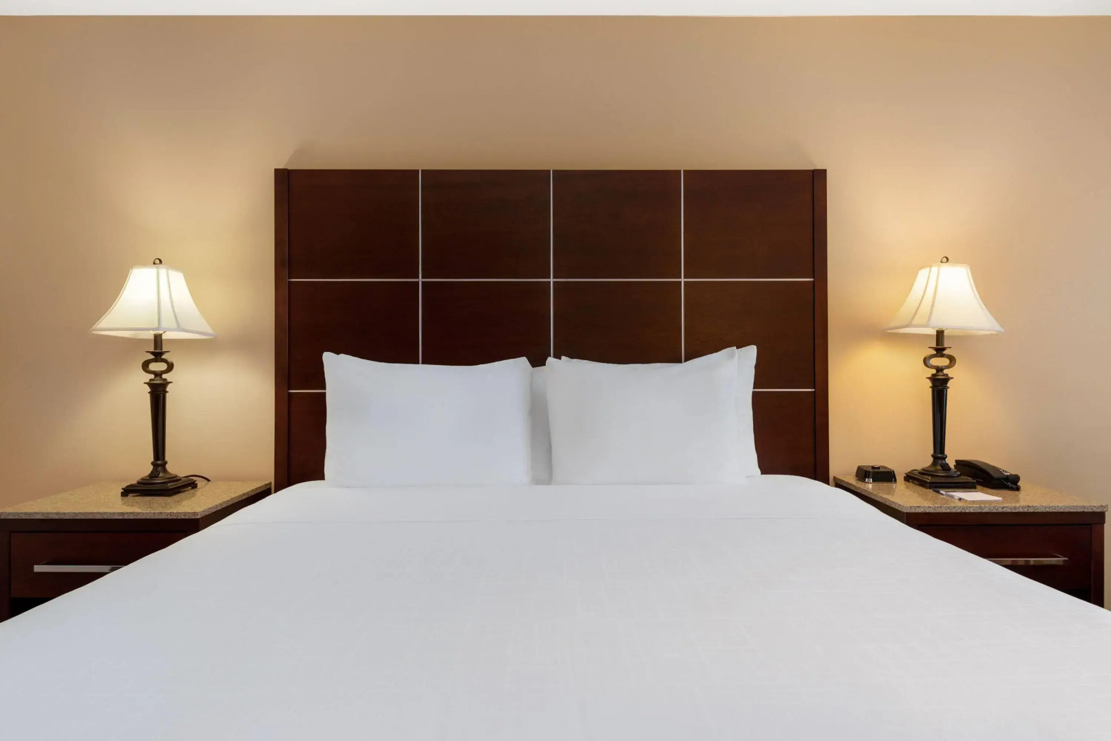 Wyndham Riverfront Little Rock