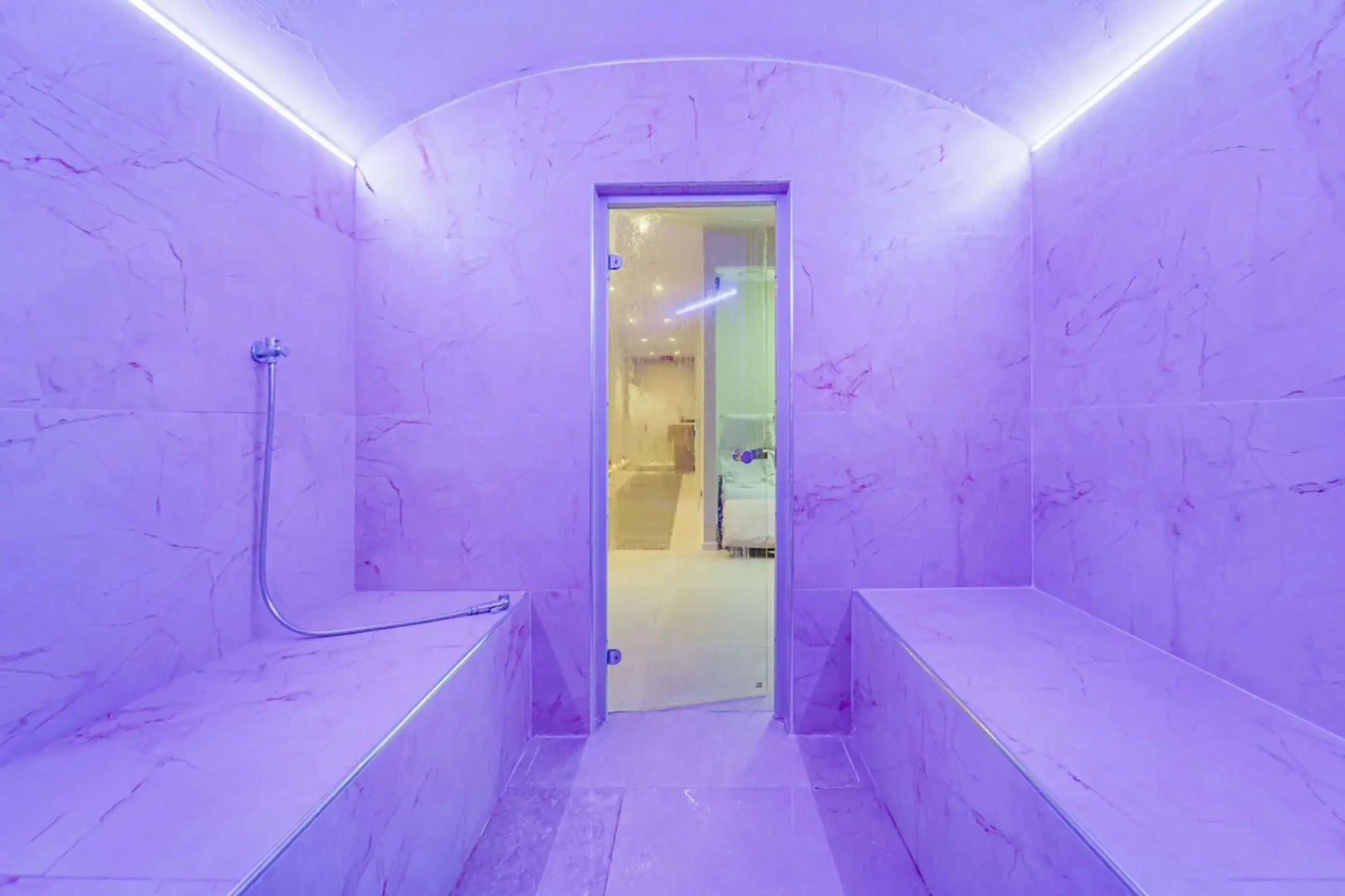 Best Western Plus The Hub Hotel