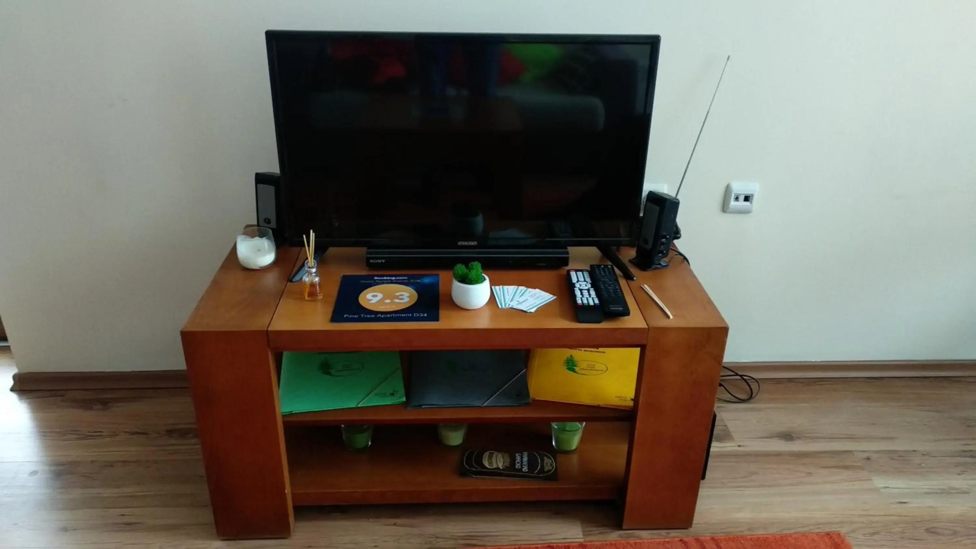 Pine Tree Apartment D34