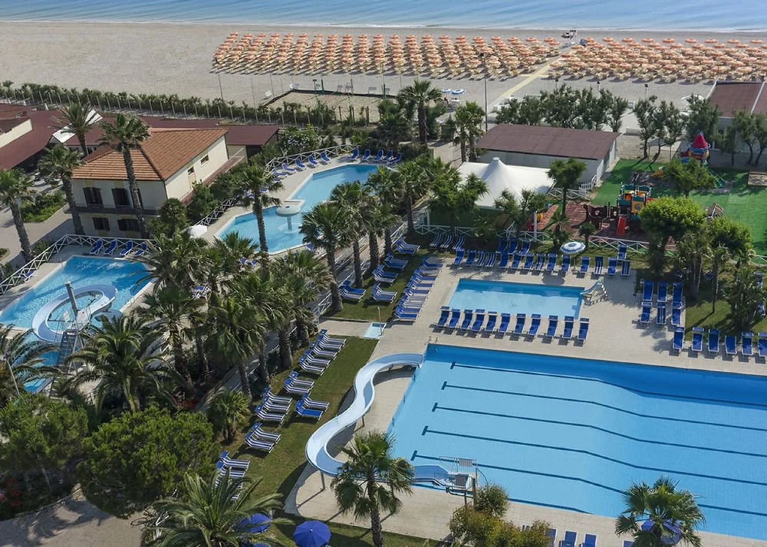 Holiday Centro Turistico