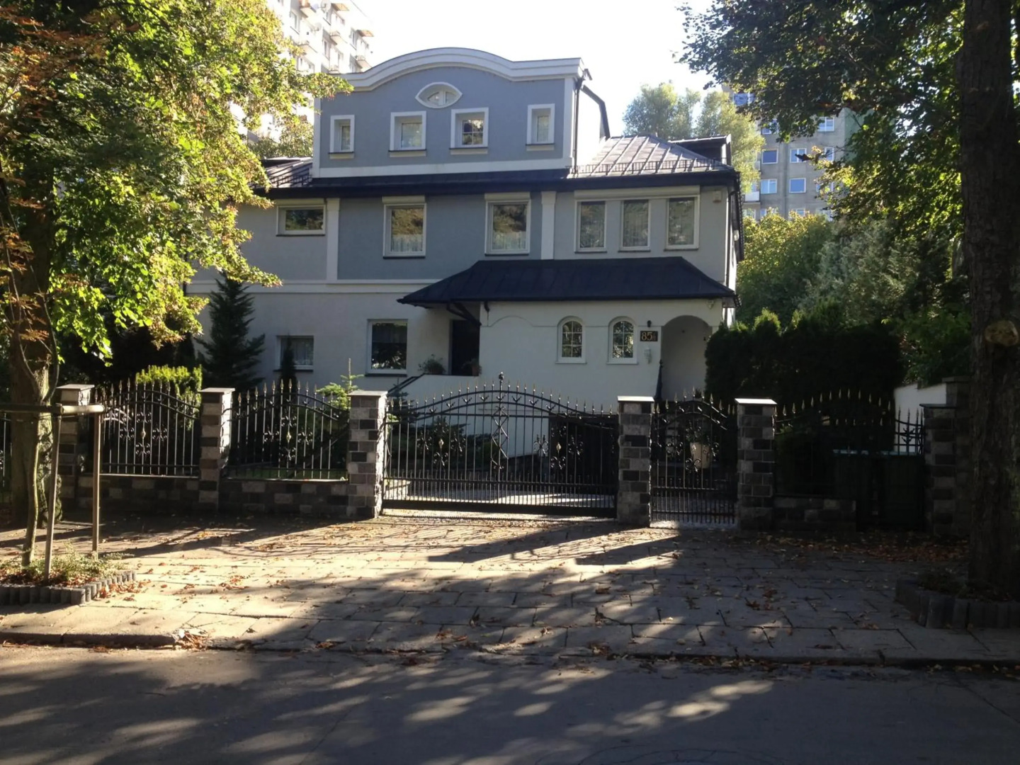 Apartament z prywatnym, krytym basenem