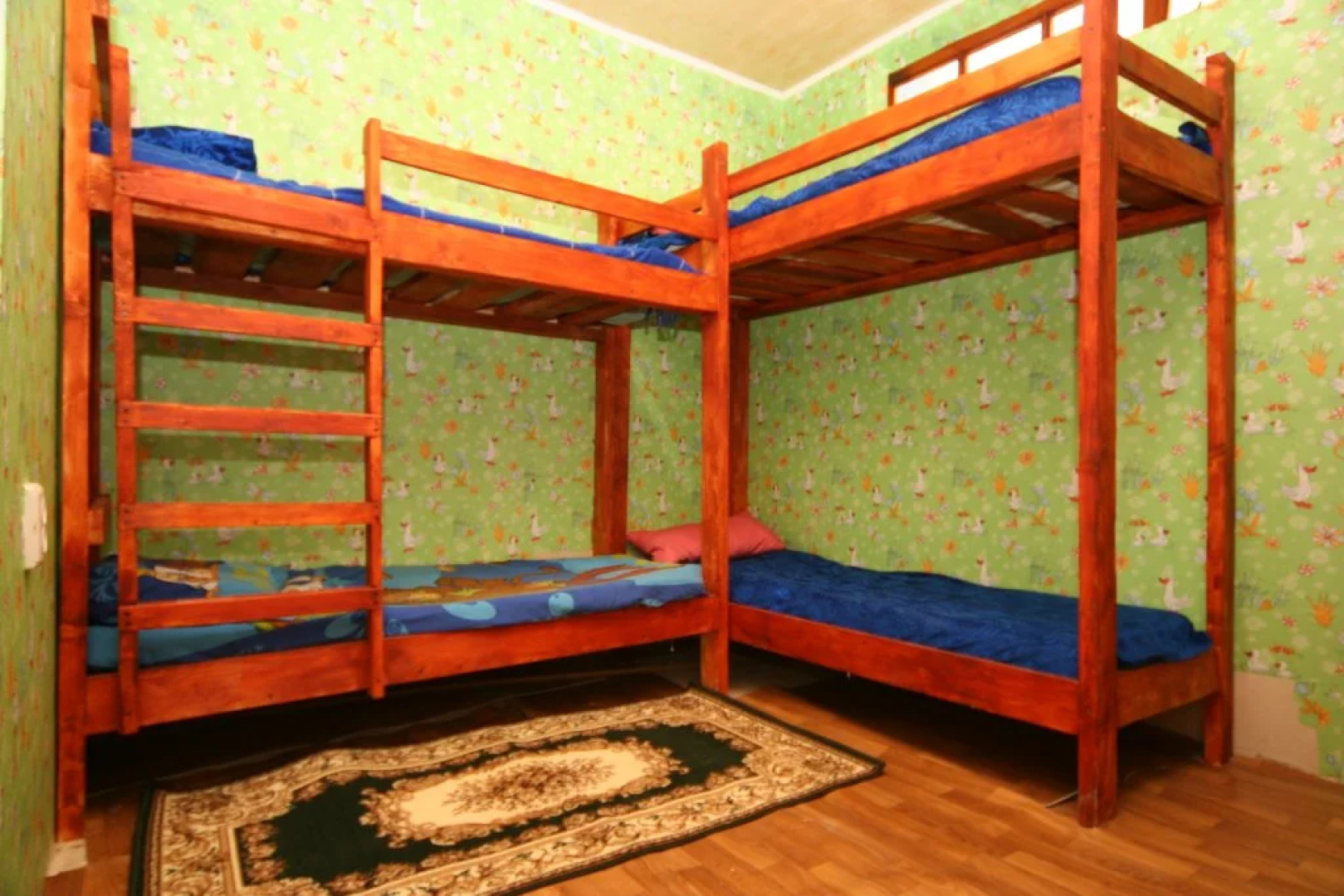 Viktoriya Guest House