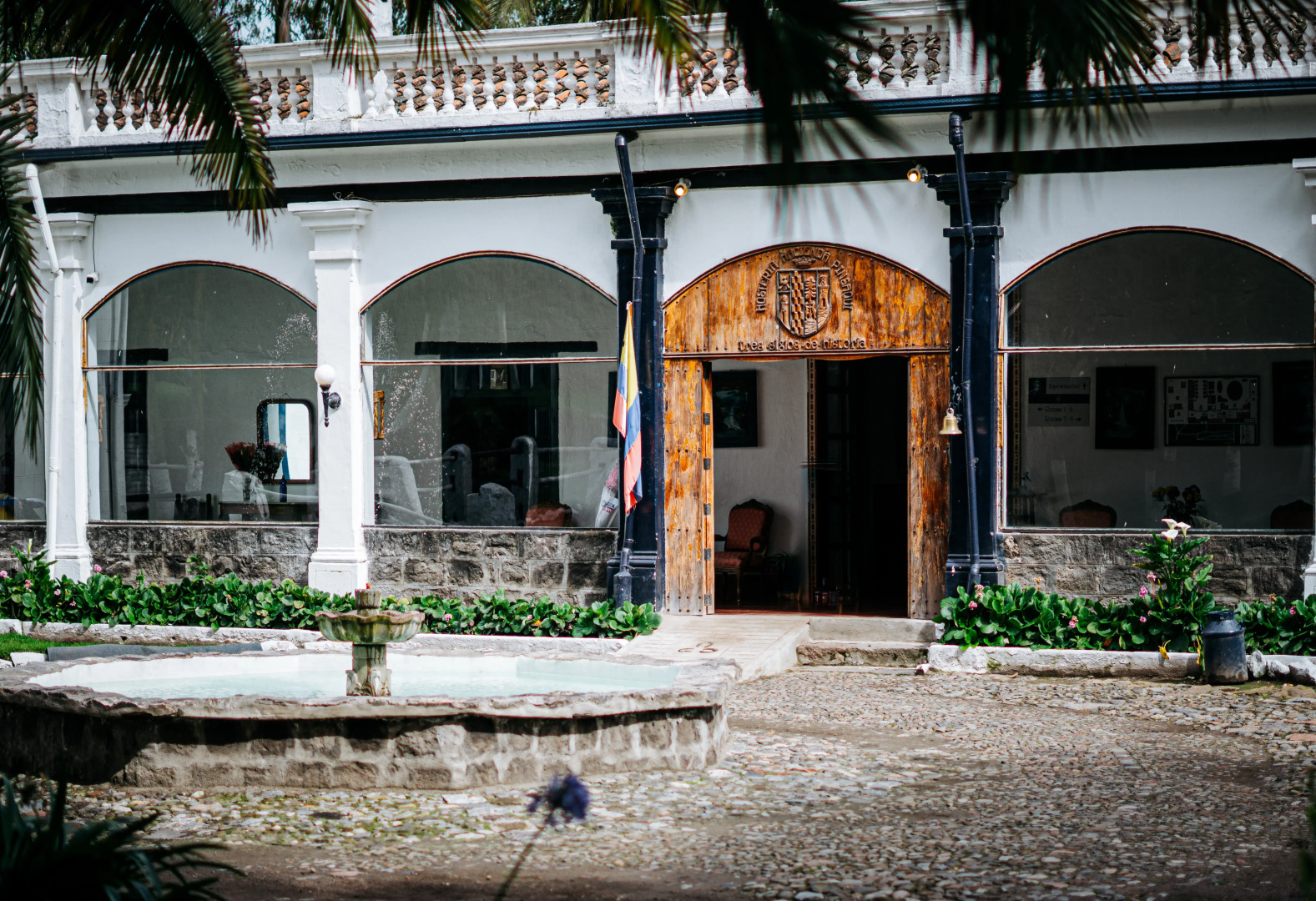 Hosteria Hacienda Pinsaqui