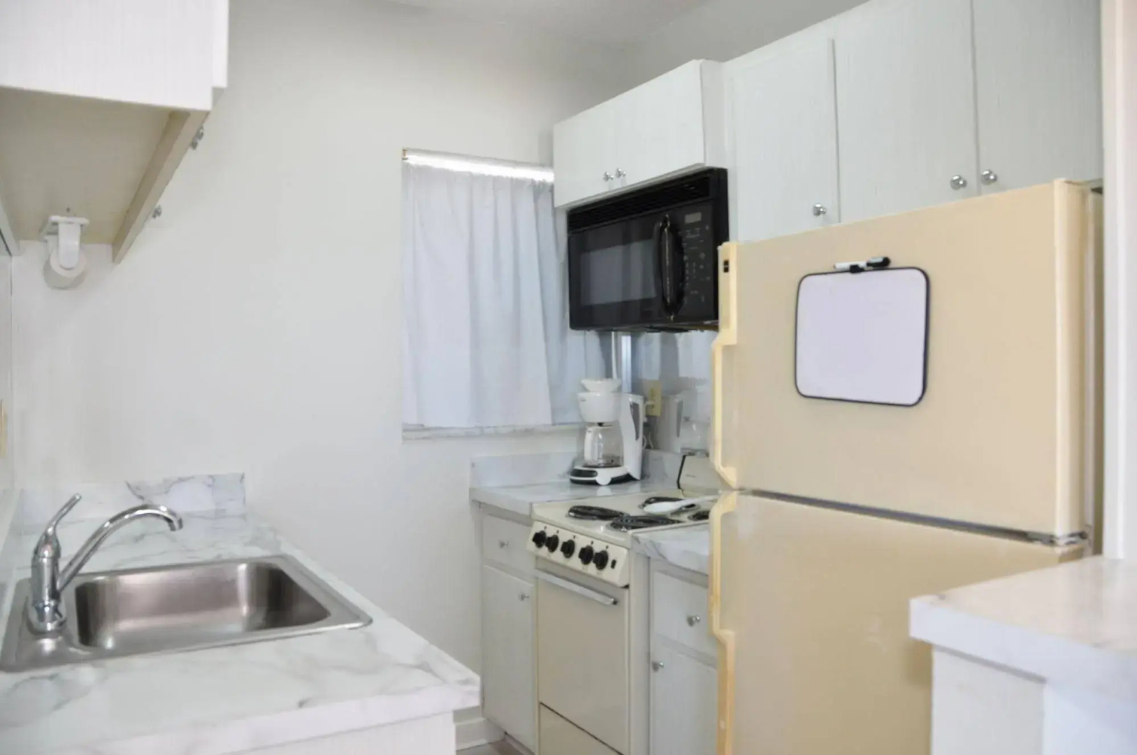 Coral Tides Resort & Beach Club