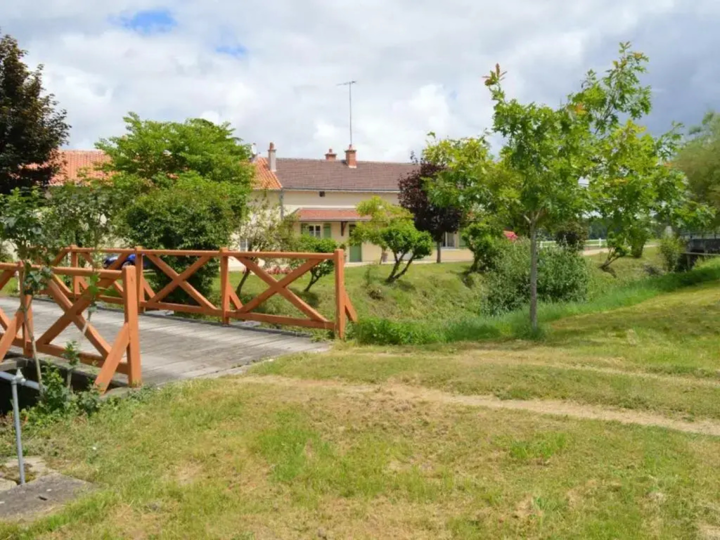 Gîte Braye-Sous-Faye, 4 pièces, 6 personnes - FR-1-381-214