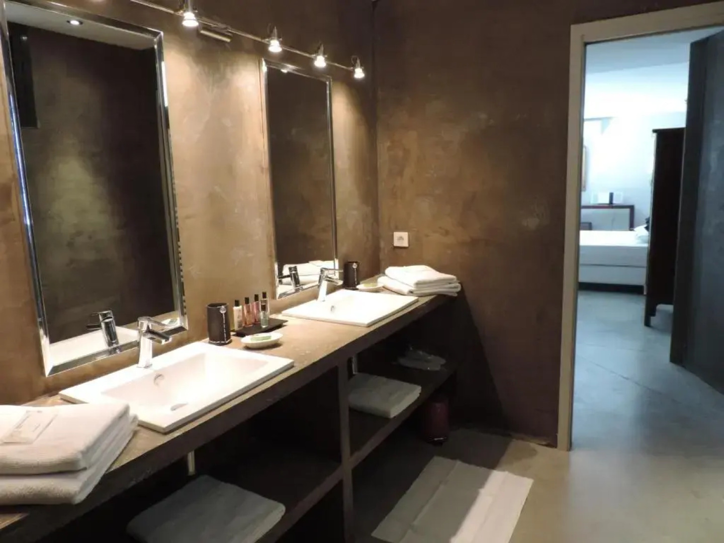 Be Loft B&B Pool & Spa