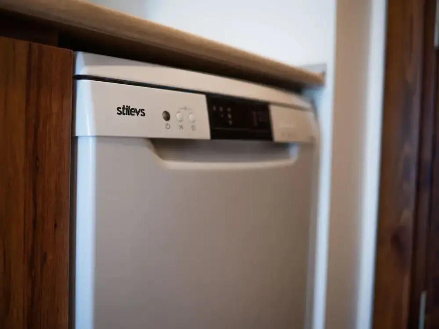 Superfresh Penthouse Studio Apartment With sea View