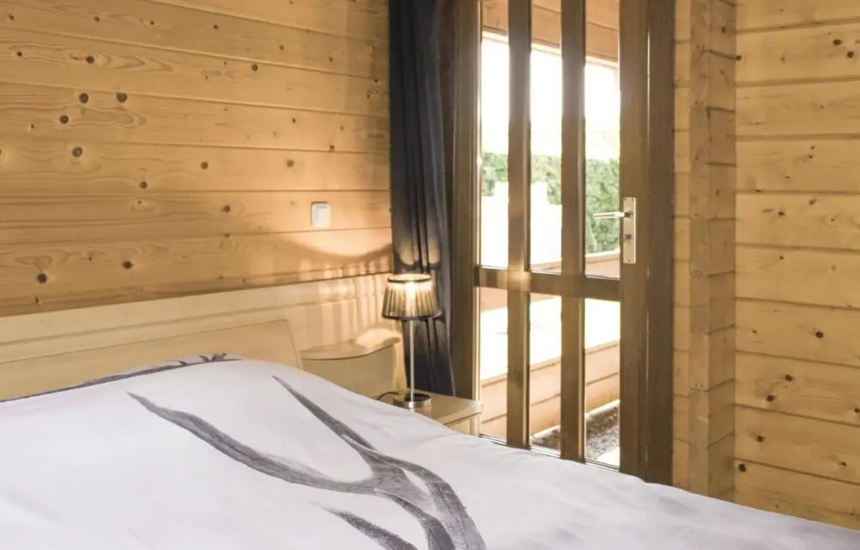 Amazing Home in Rheezerveen With 2 Bedrooms and Wifi