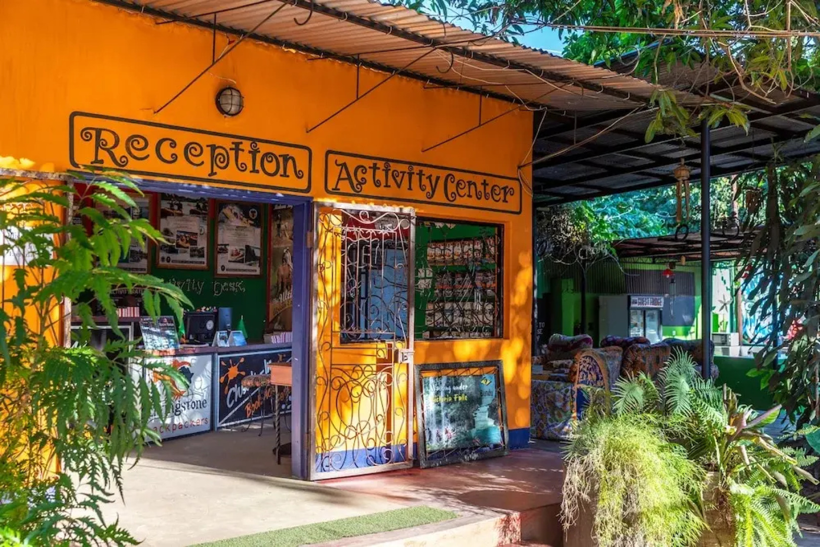 Livingstone Backpackers